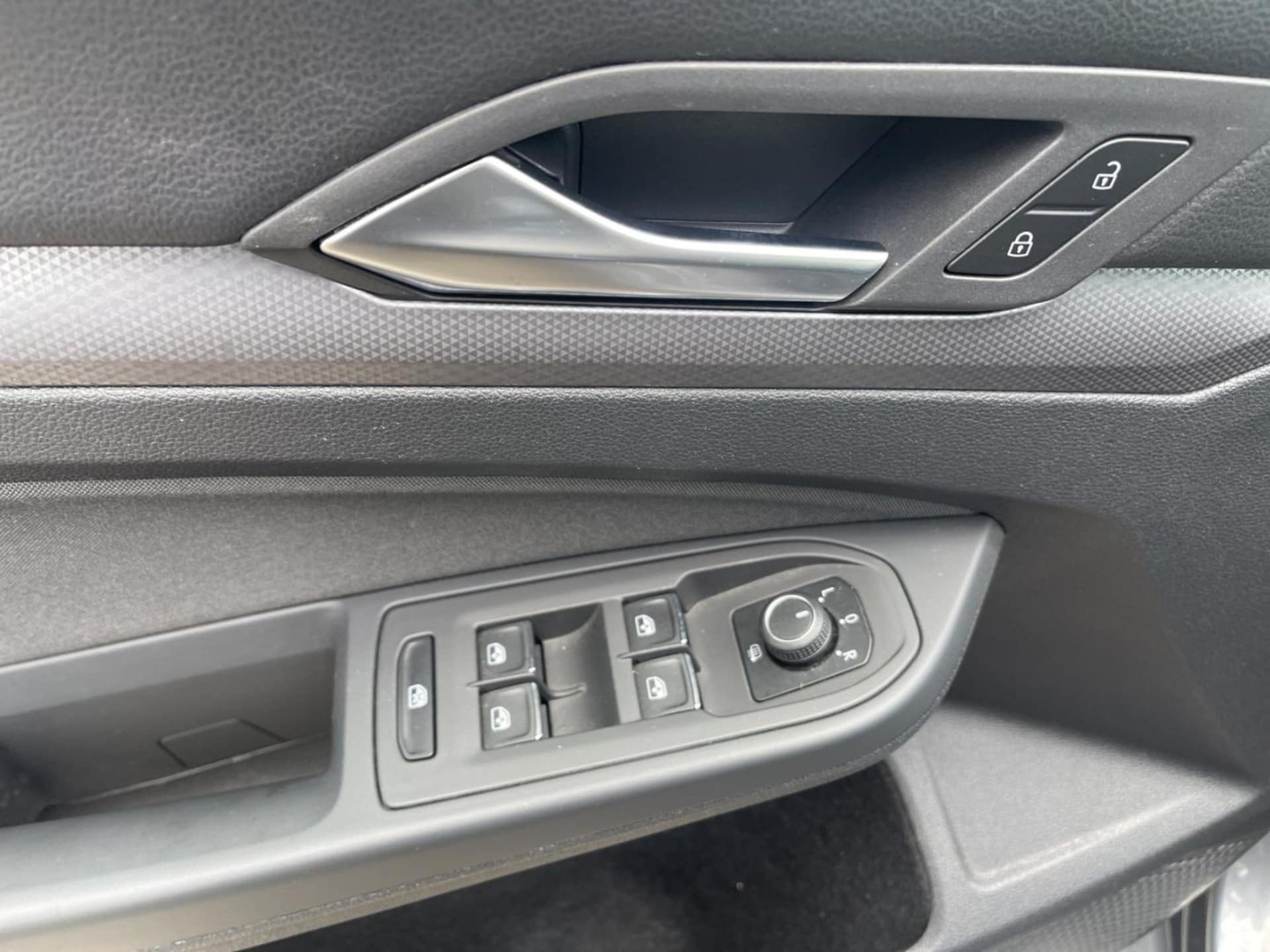 Volkswagen Golf Active
