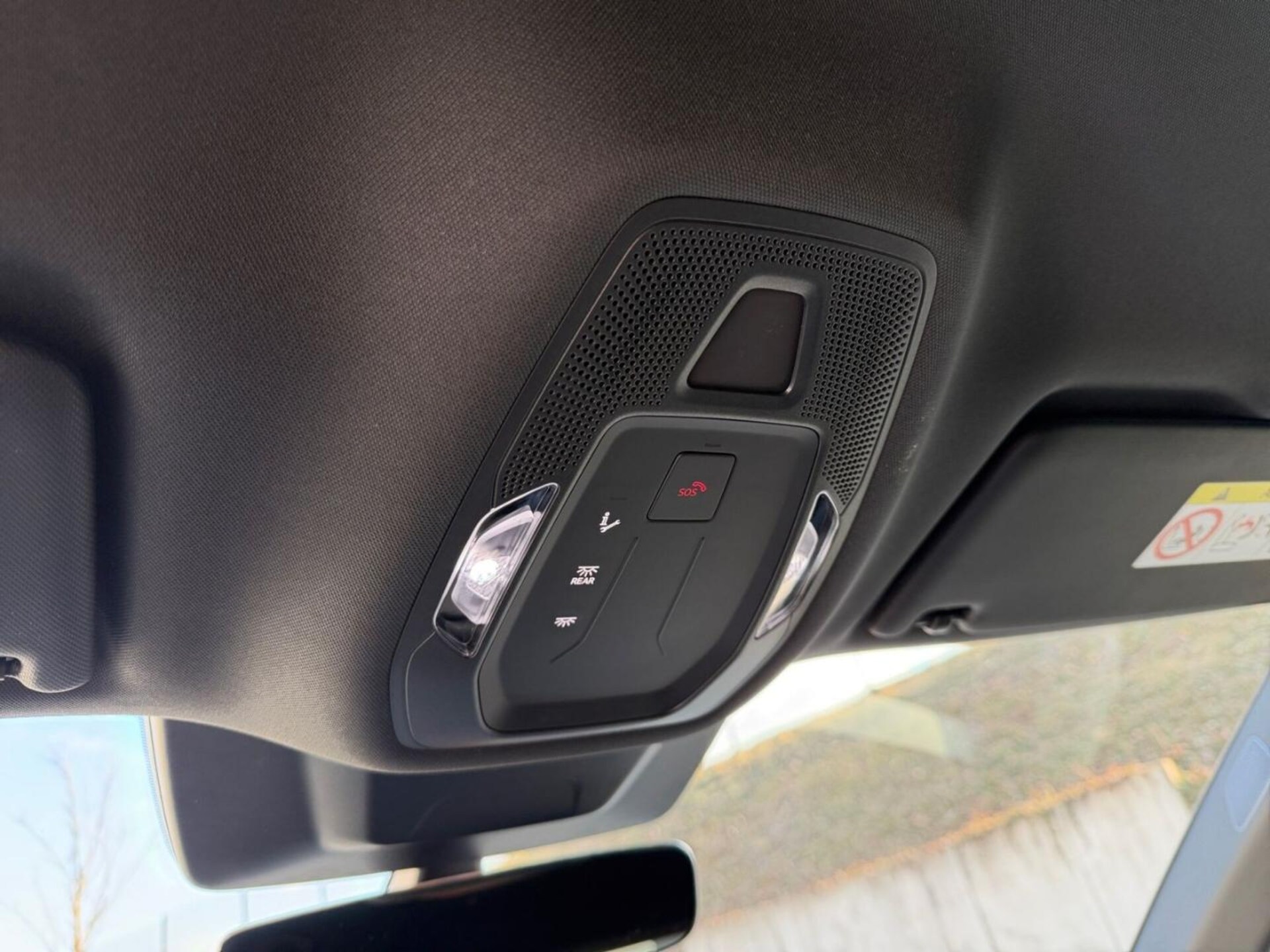 Audi SQ6 SUV e-tron