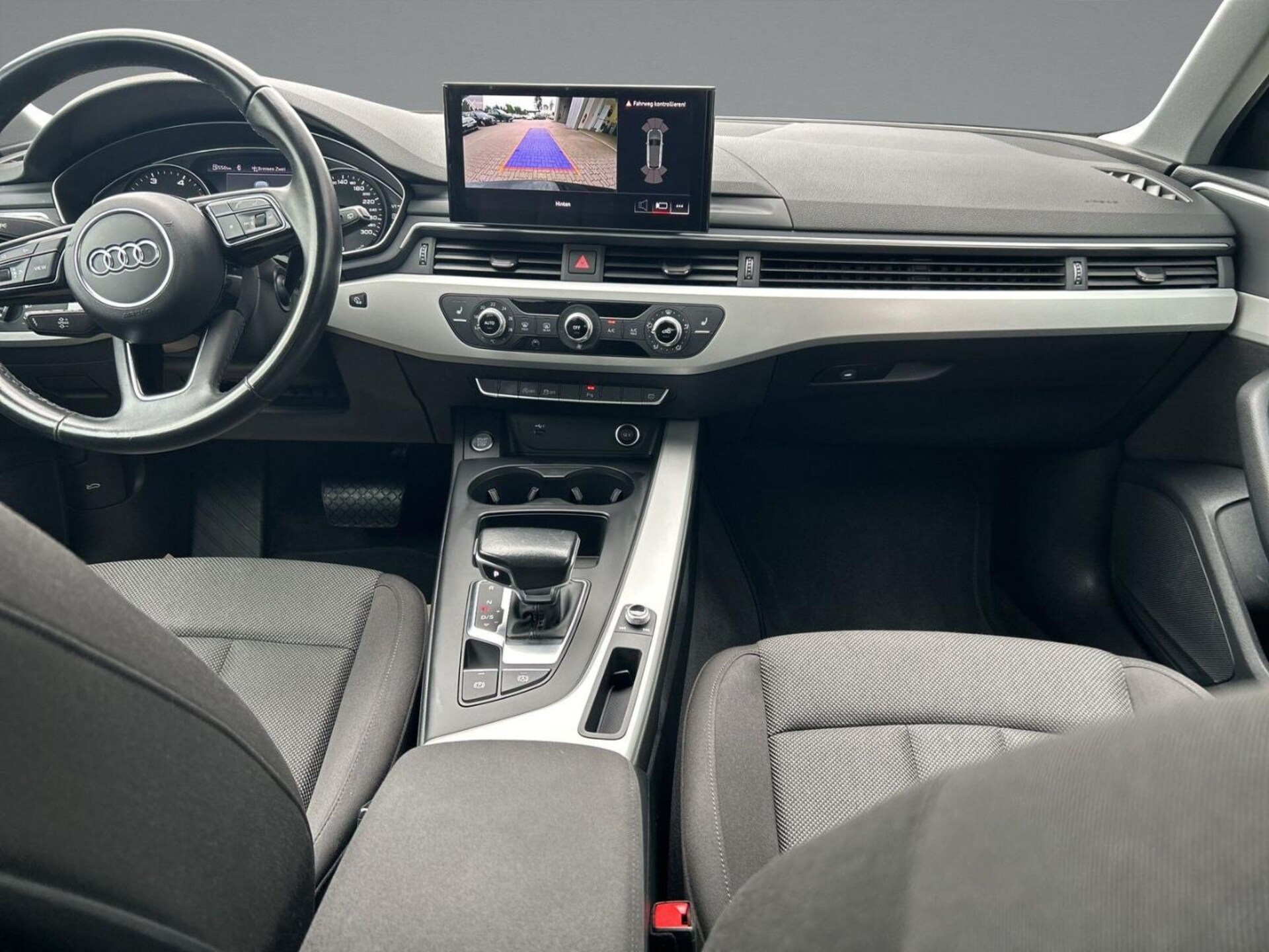 Audi A4 Avant Advanced