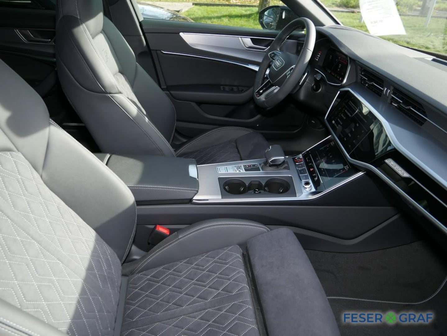 Bild über Audi S6 Avant TDI quattro tiptronic - für weitere Informationen kontaktieren Sie den Audi Partner