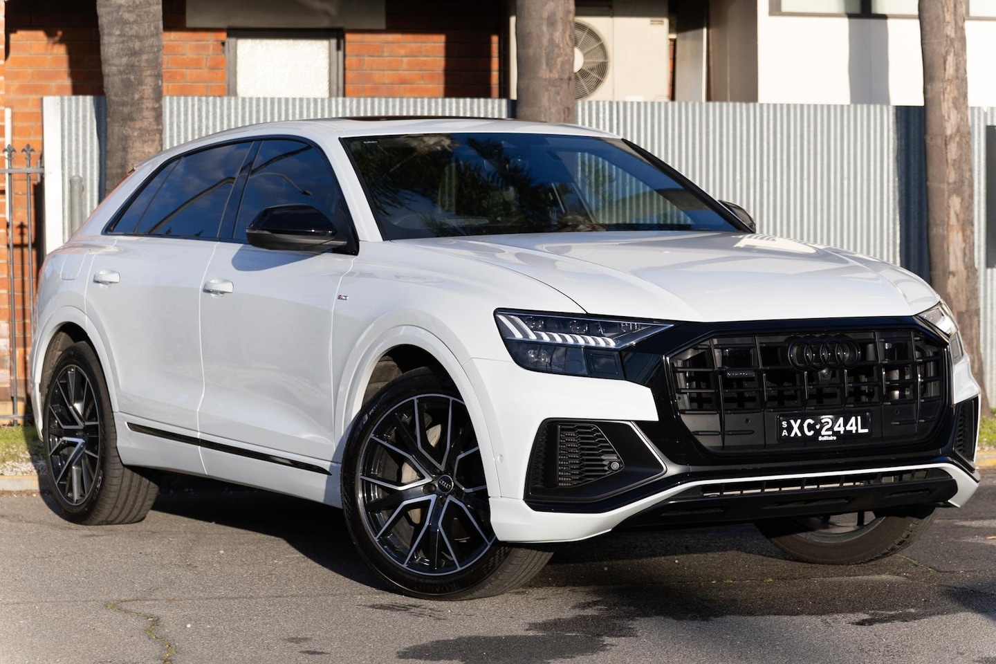 Image about Audi Q8 50 TDI quattro tiptronic