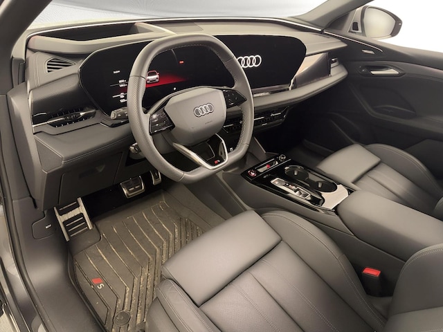 2025 Audi SQ6 e-tron