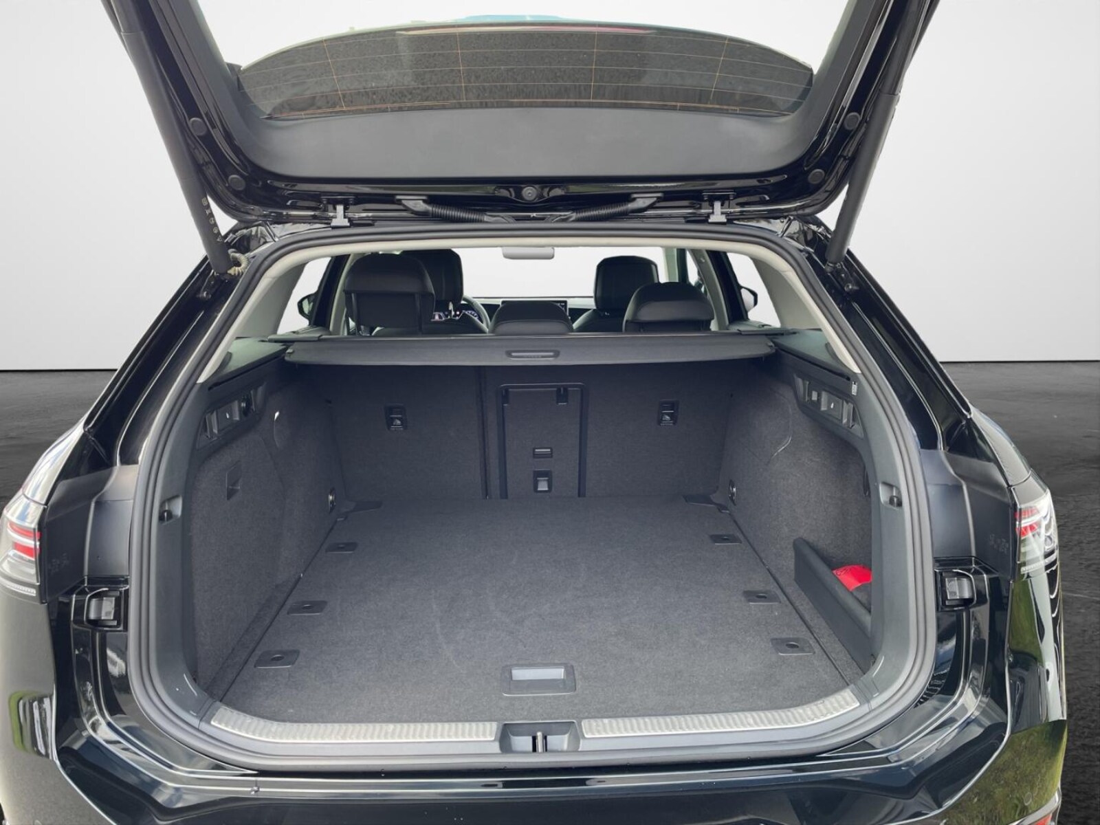Volkswagen Passat – Bild 13