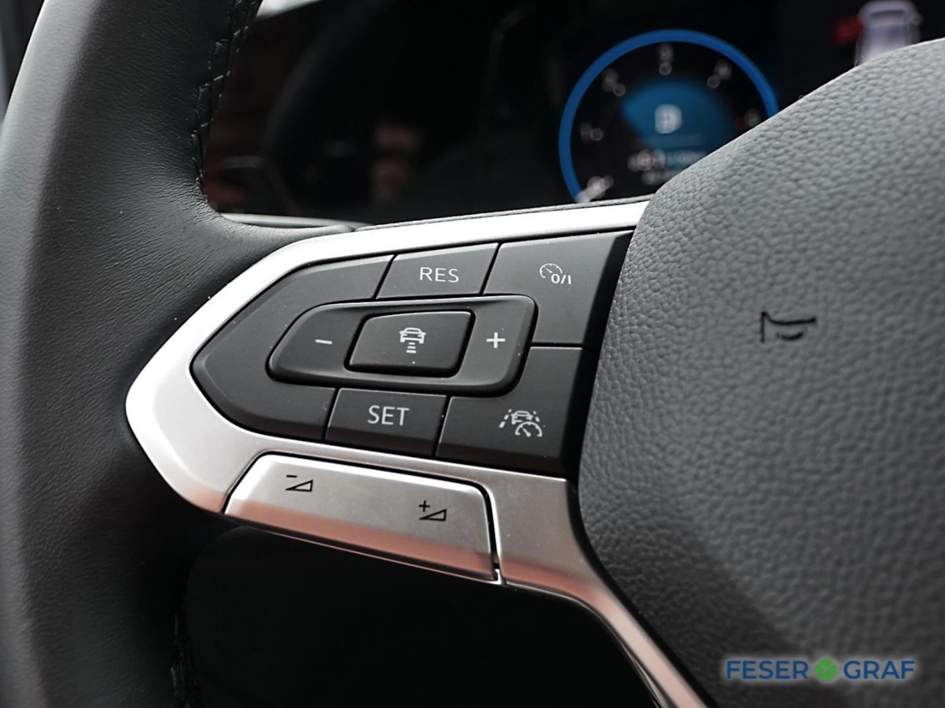 Volkswagen Golf Active