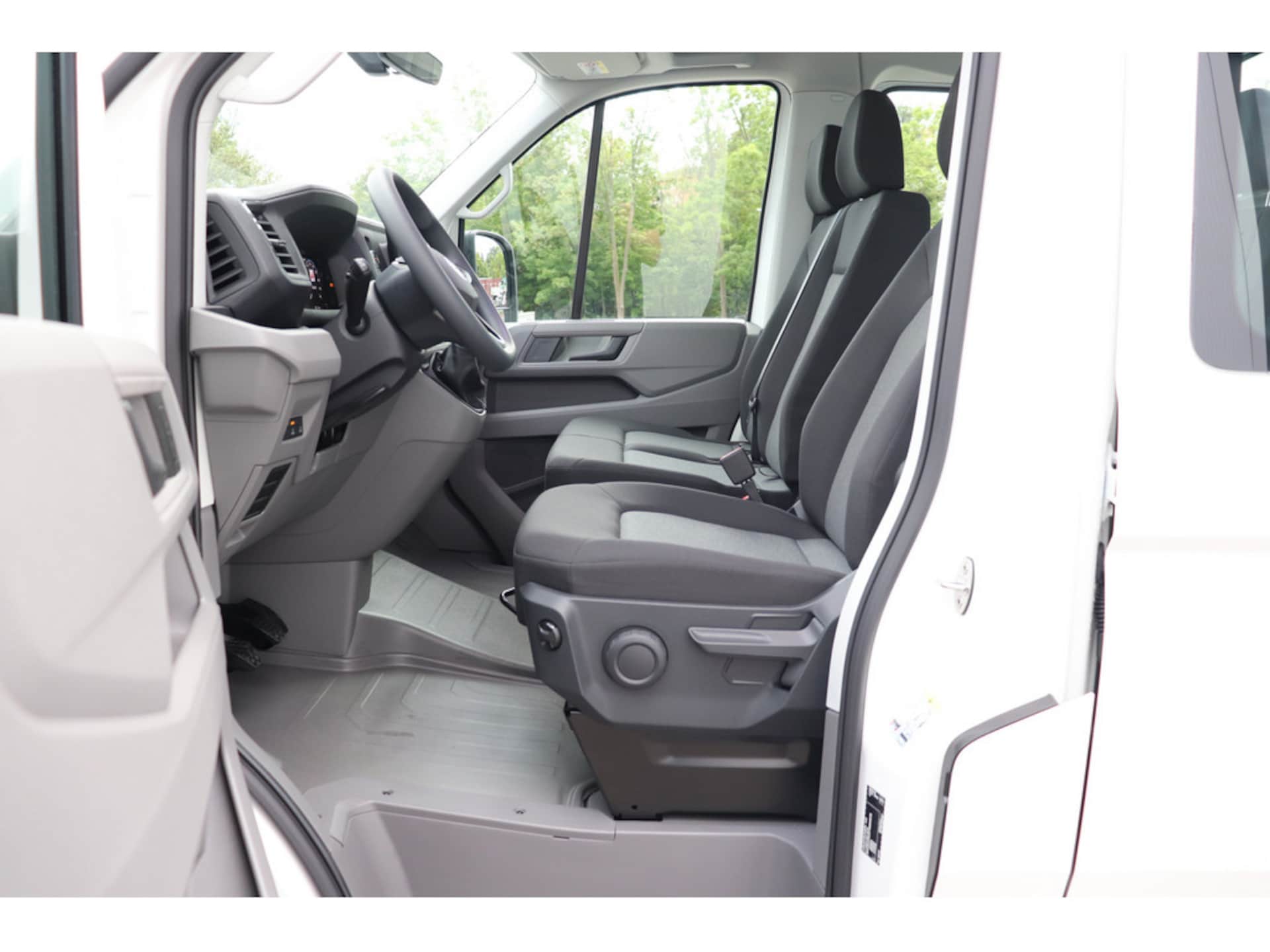 Volkswagen Crafter Doppelkabine mittlerer Radstand