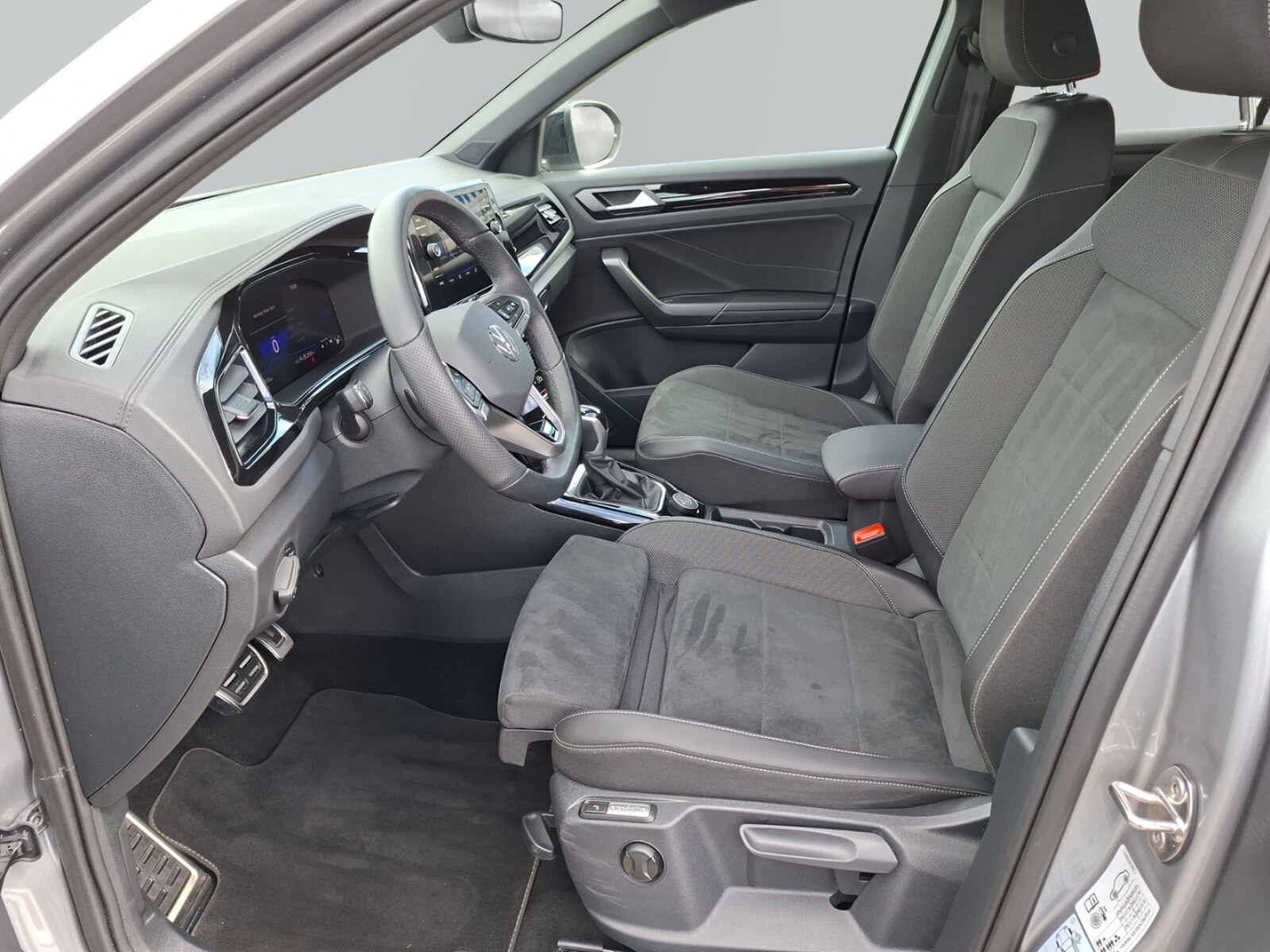 Volkswagen T-Roc – Bild 8