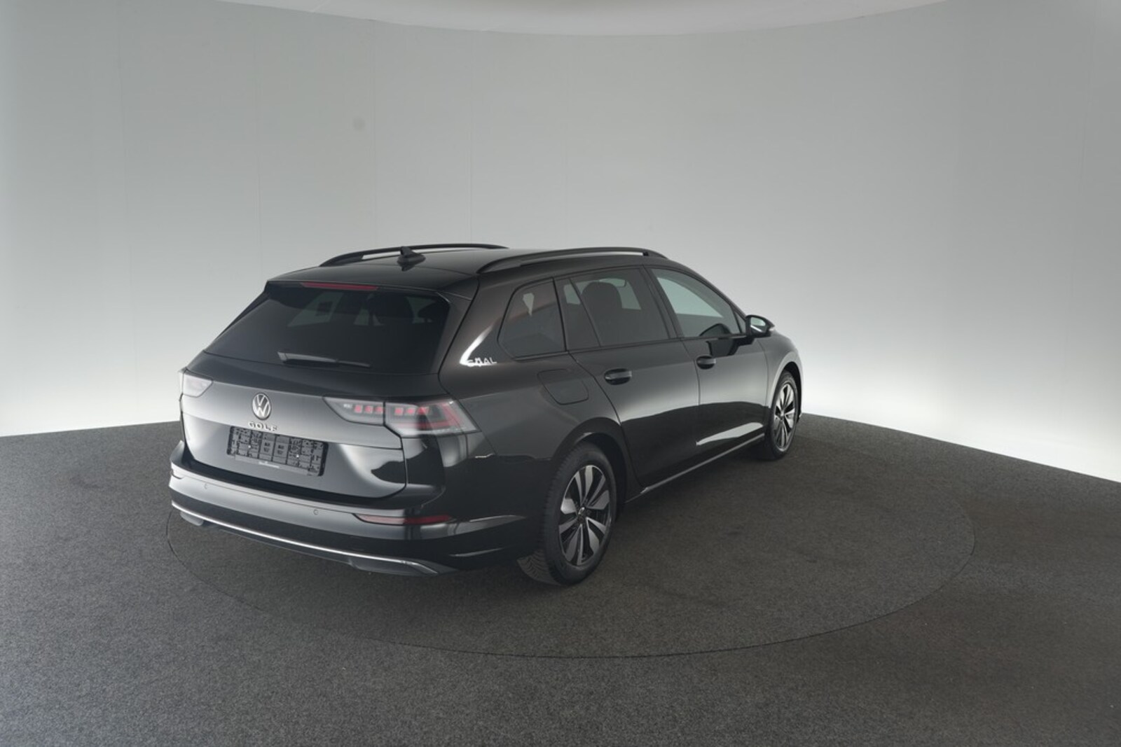 Volkswagen Golf Variant – Bild 2