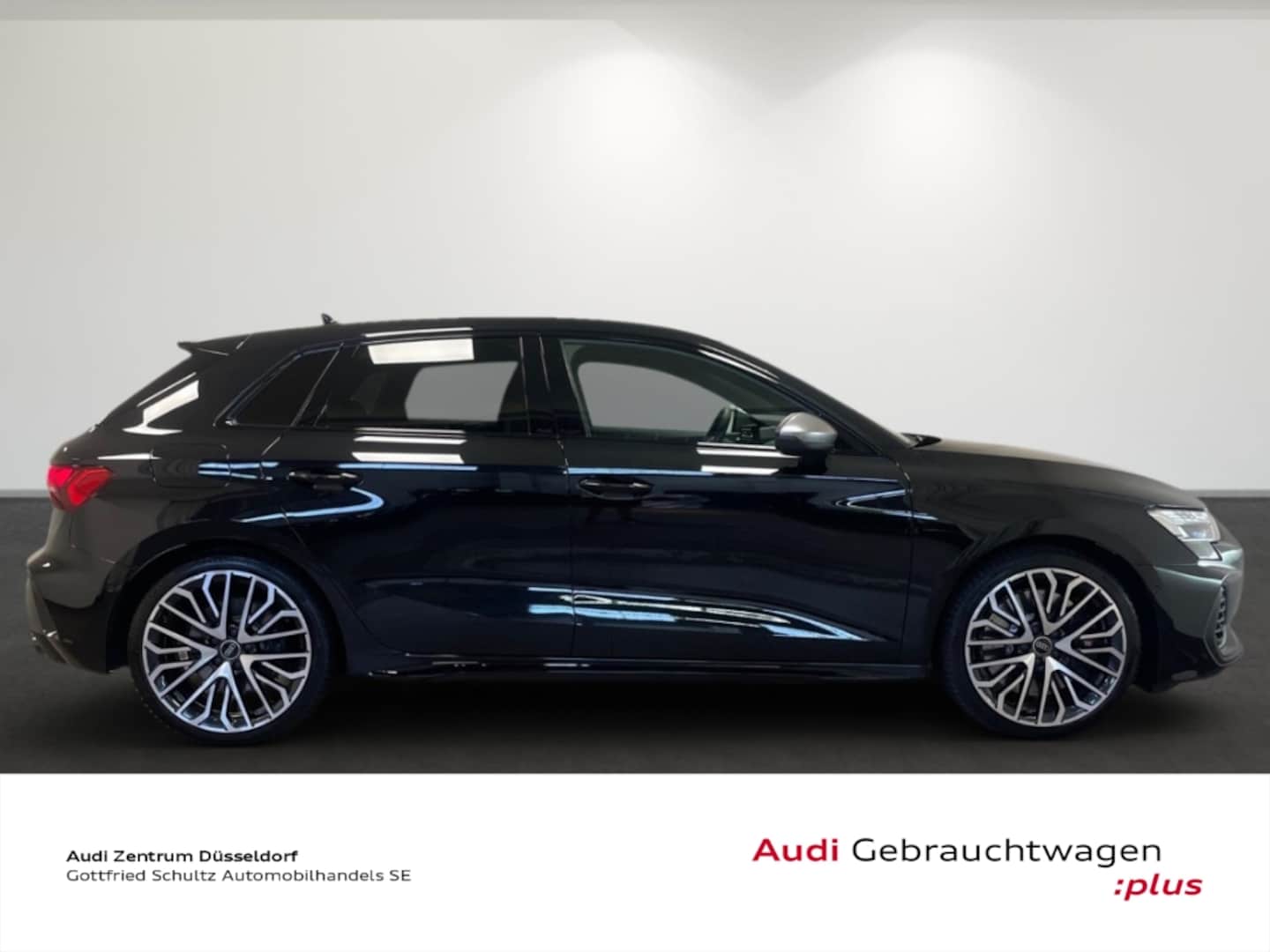 Bild über Audi S3 Sportback TFSI quattro S tronic - für weitere Informationen kontaktieren Sie den Audi Partner