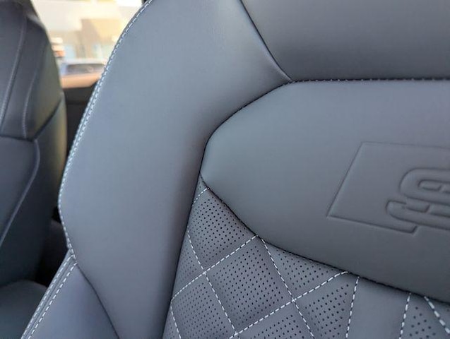 2026 Audi SQ7 Premium Plus - Photo 15