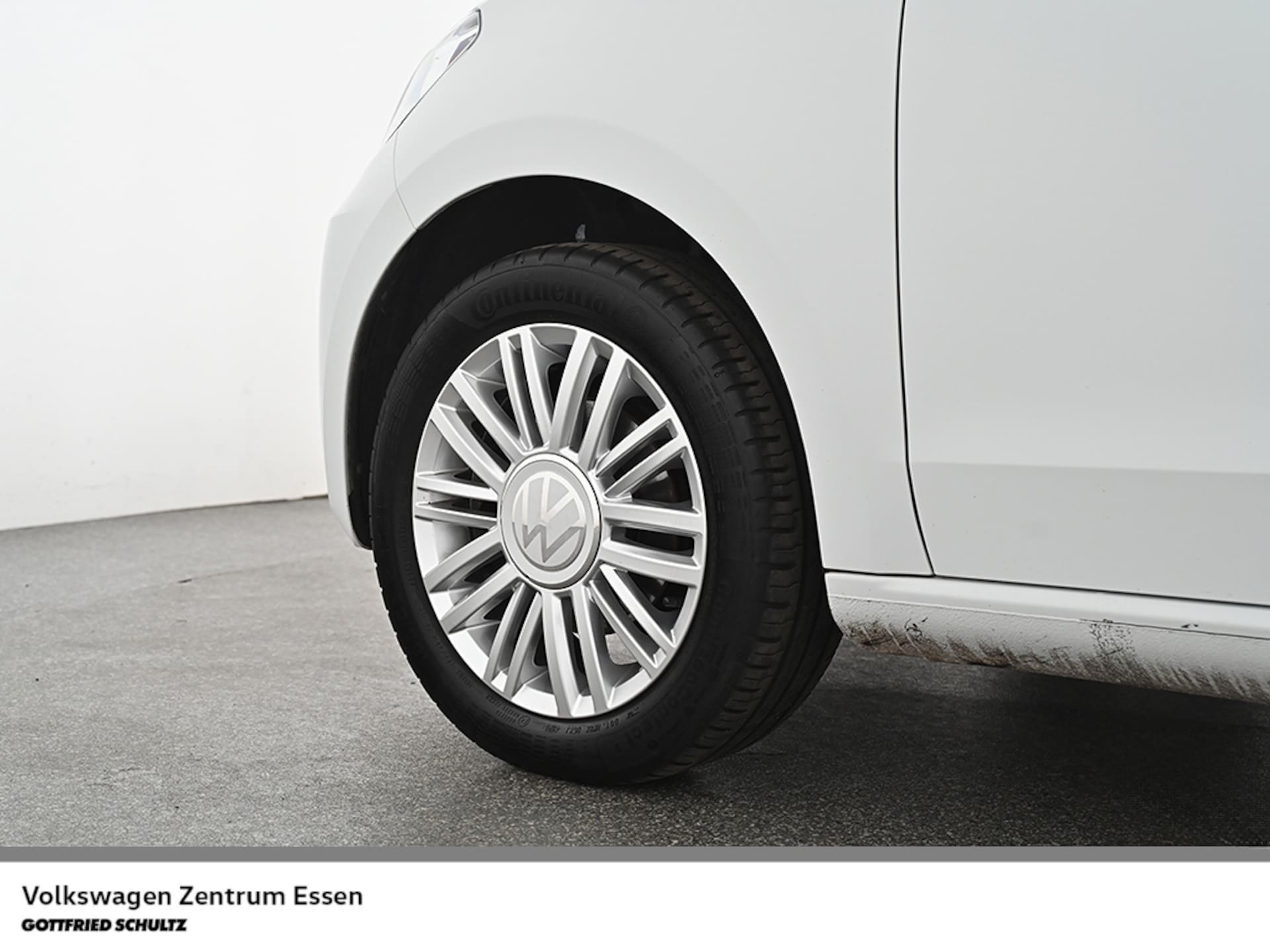 Volkswagen up! UNITED