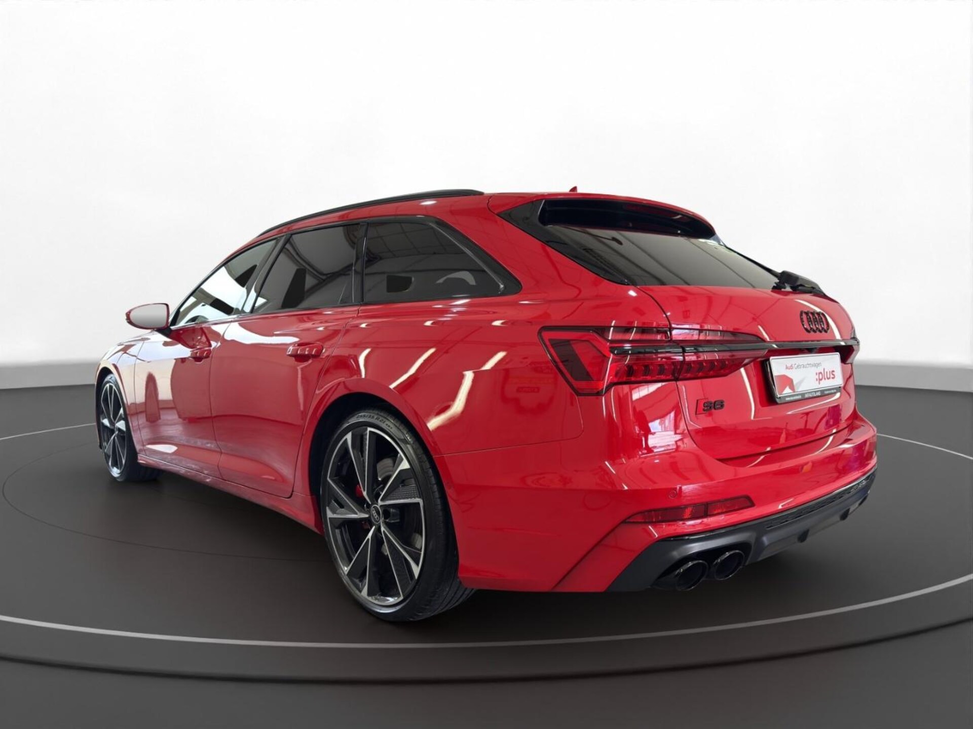 Audi S6 Avant