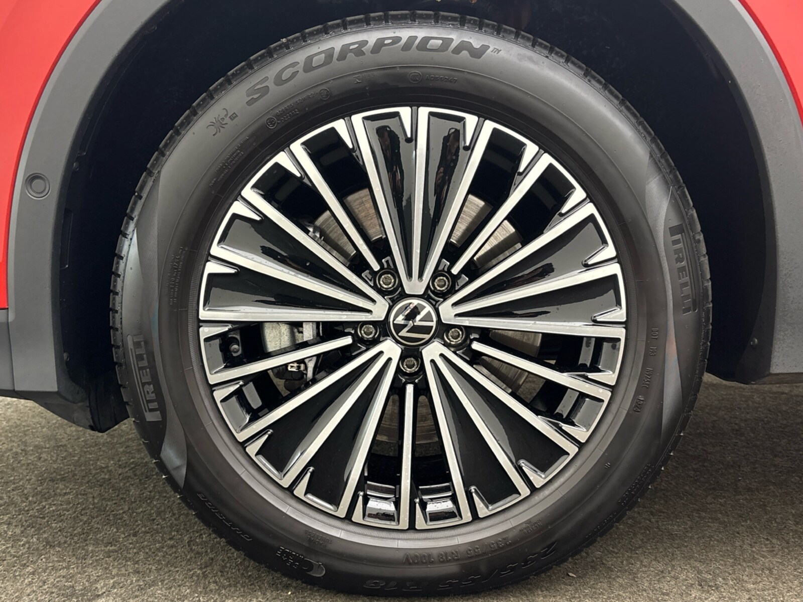 Volkswagen Tiguan – Bild 7
