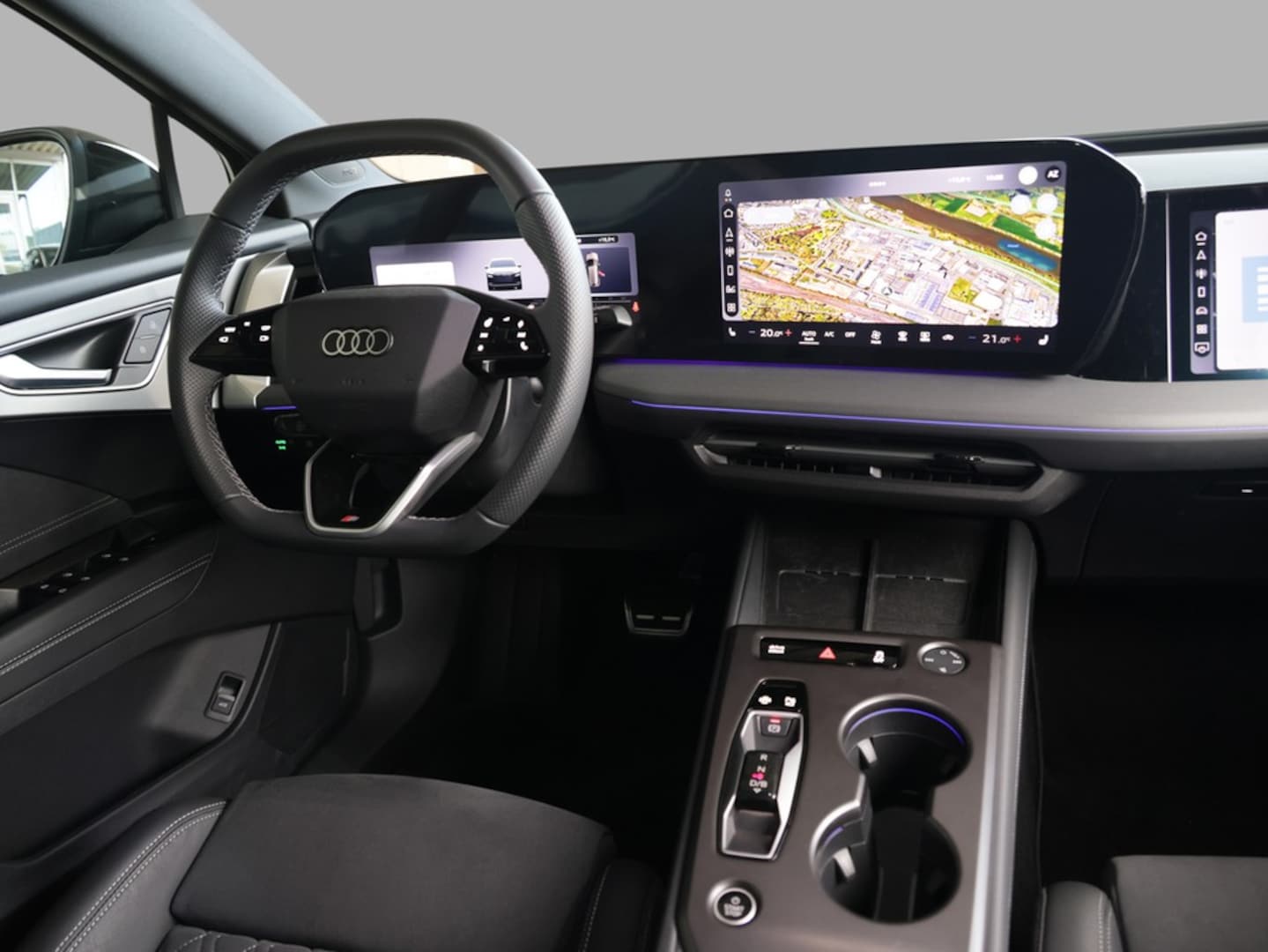 Bild über Audi Q4 SUV e-tron e-tron quattro performance 250 kW - für weitere Informationen kontaktieren Sie den Audi Partner