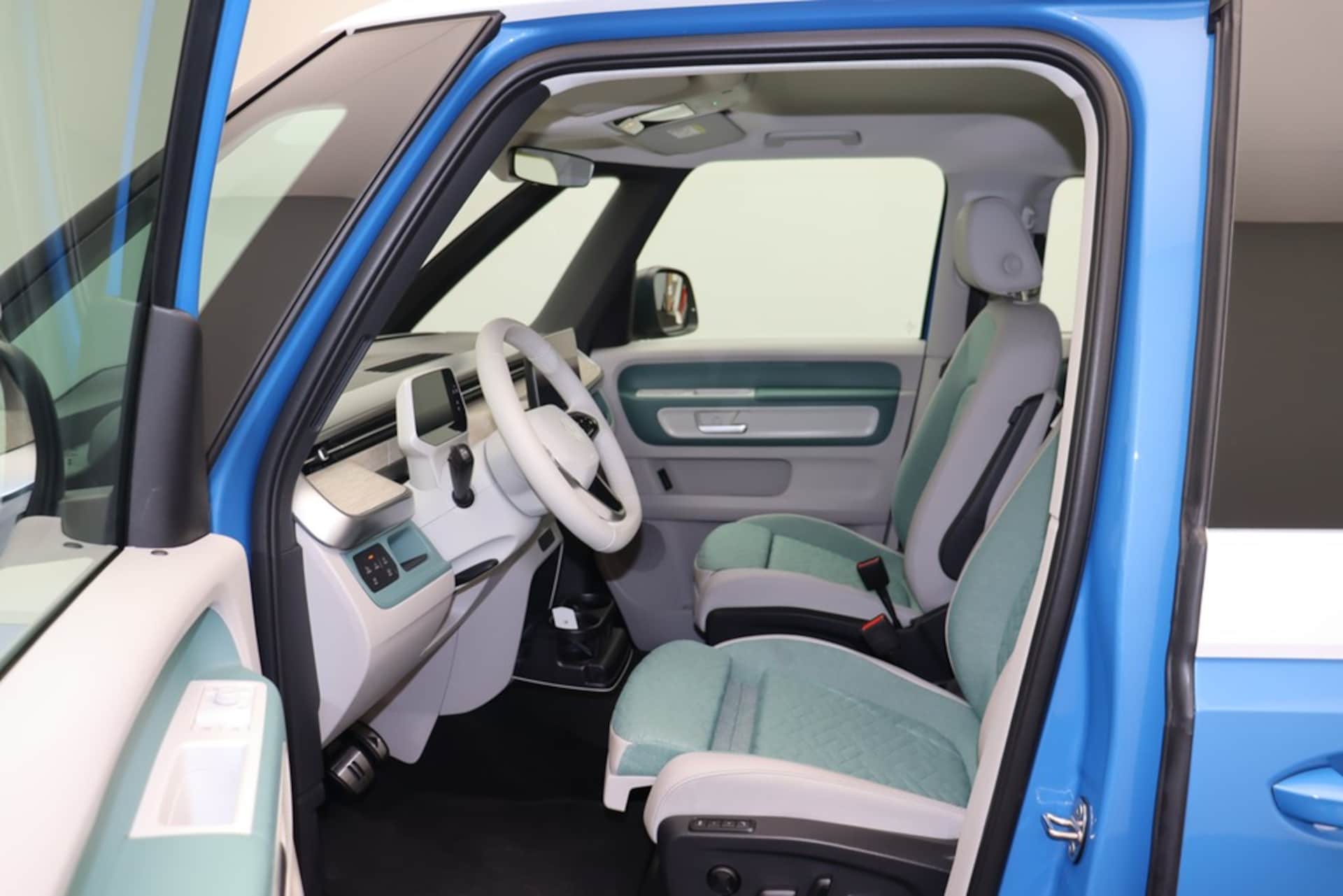 Volkswagen ID. Buzz Pure