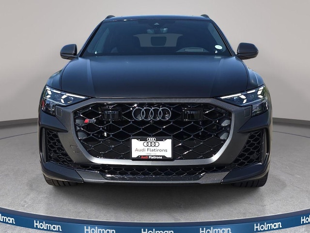 2026 Audi RS Q8 SUV performance