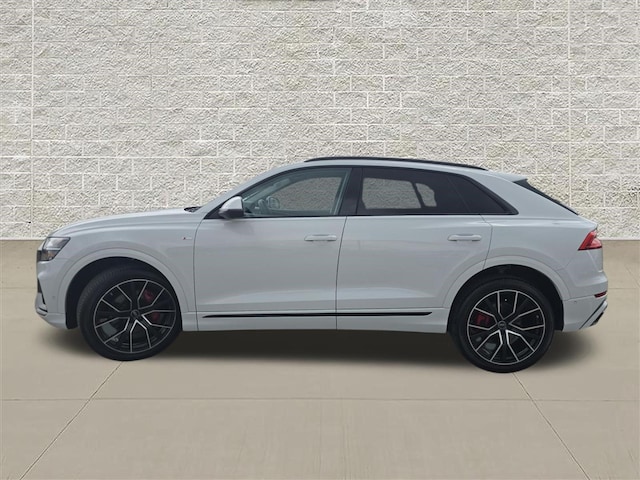 2023 Audi Q8