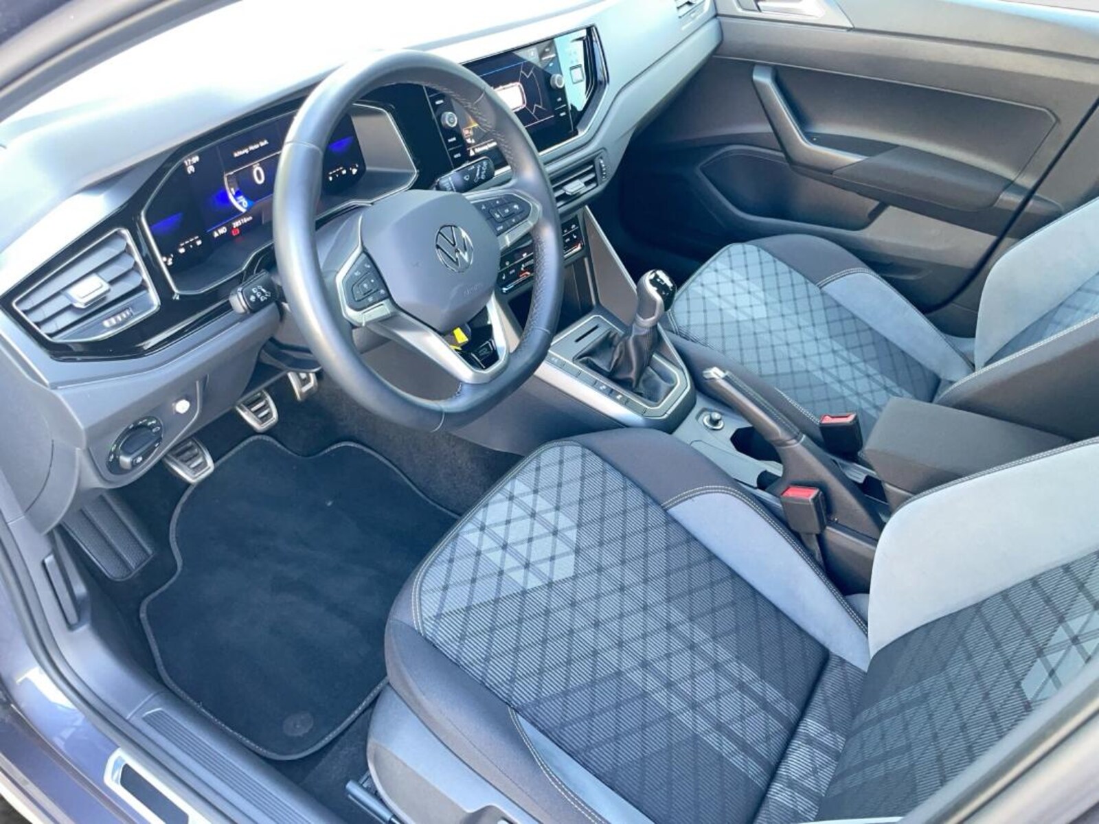 Volkswagen Polo – Bild 10