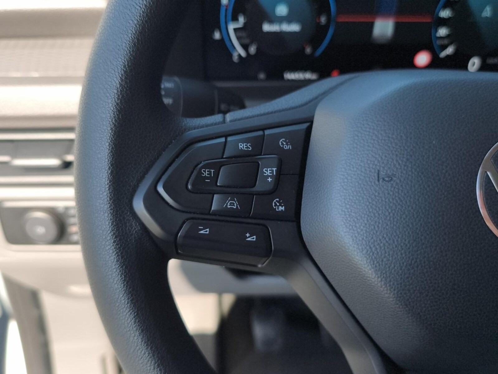 Volkswagen Transporter Kasten kurzer Radstand – Bild 15