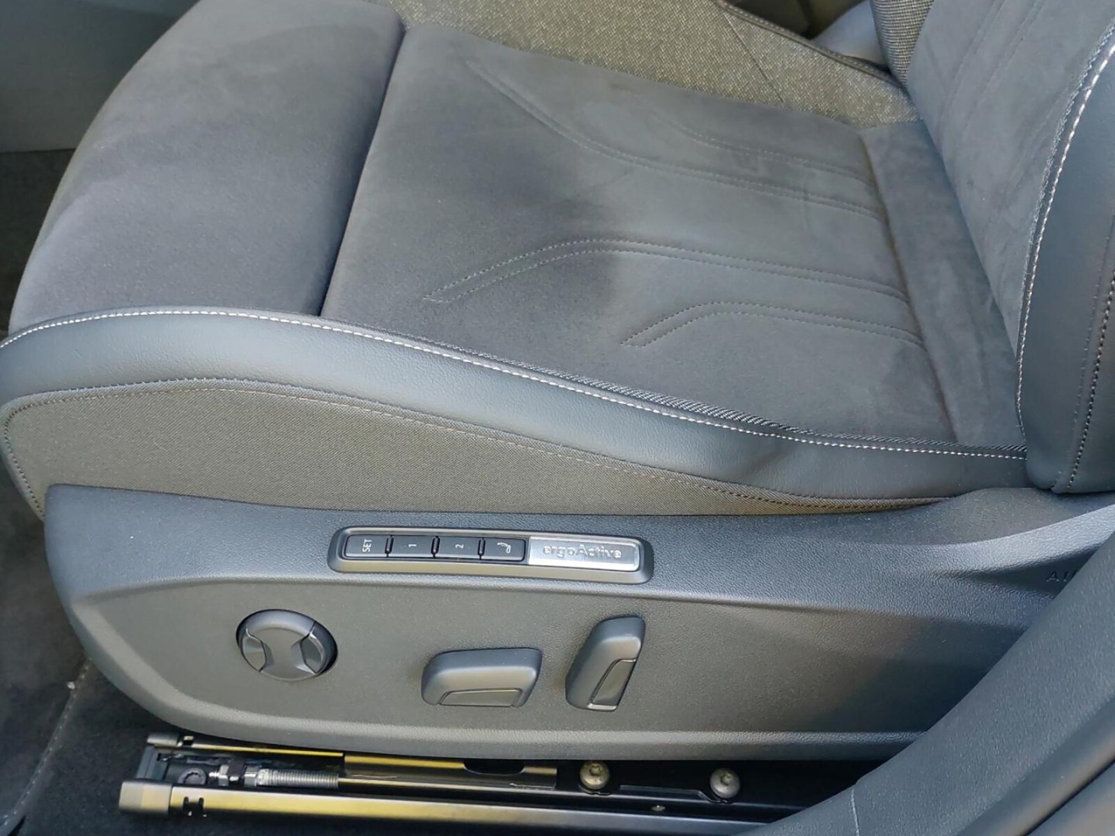 Volkswagen Golf – Bild 14