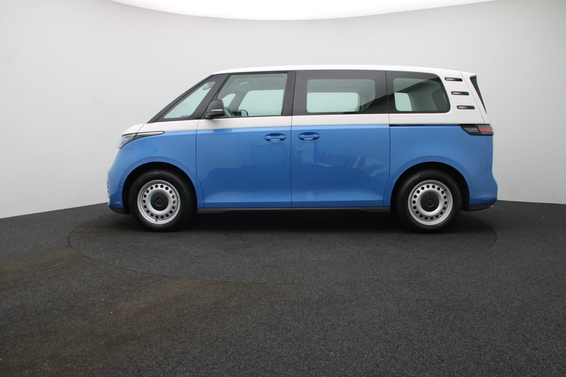 Volkswagen ID. Buzz Pure