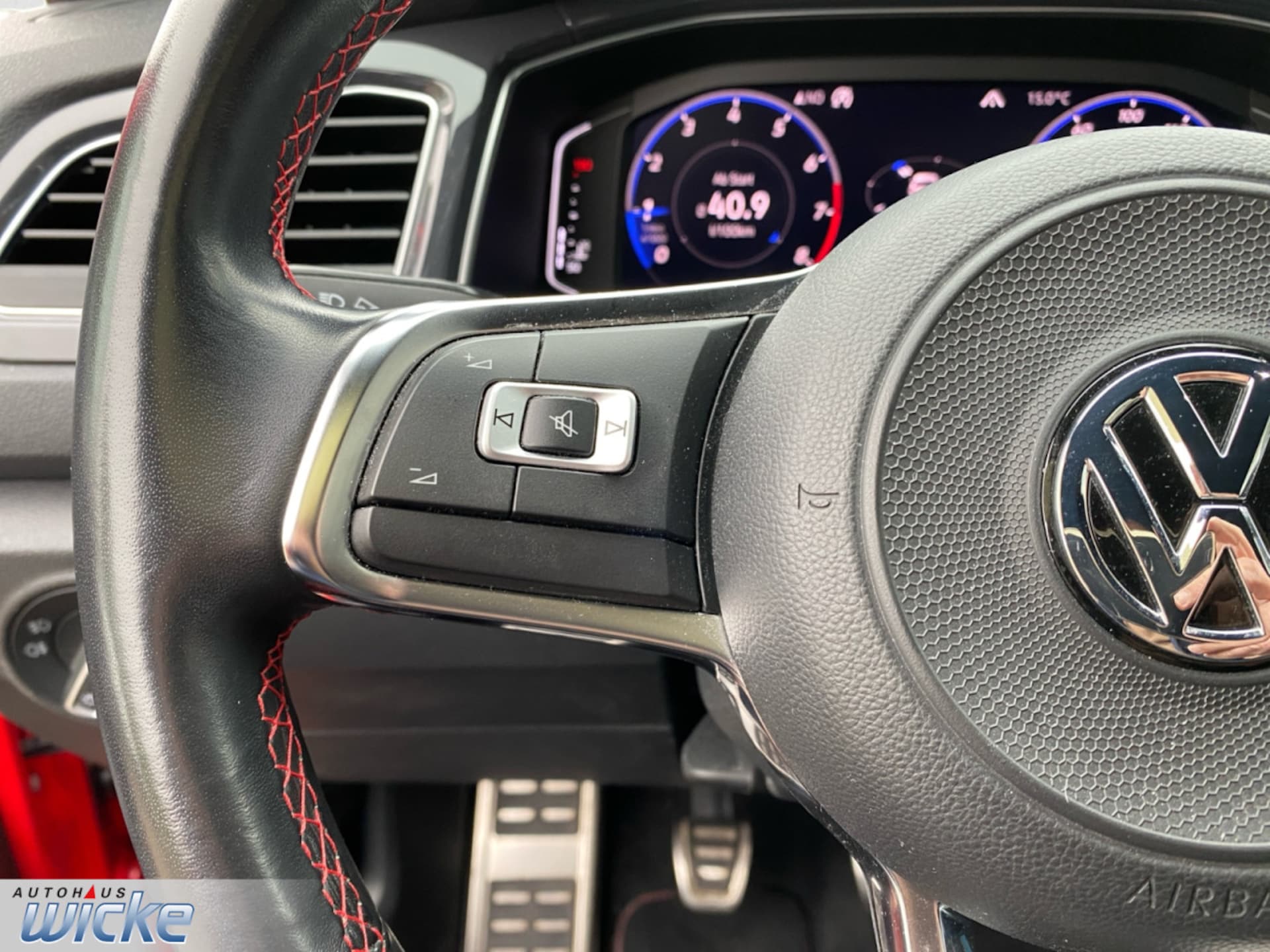 Volkswagen T-Roc Sport