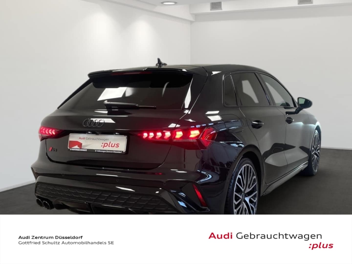Bild über Audi S3 Sportback TFSI quattro S tronic - für weitere Informationen kontaktieren Sie den Audi Partner