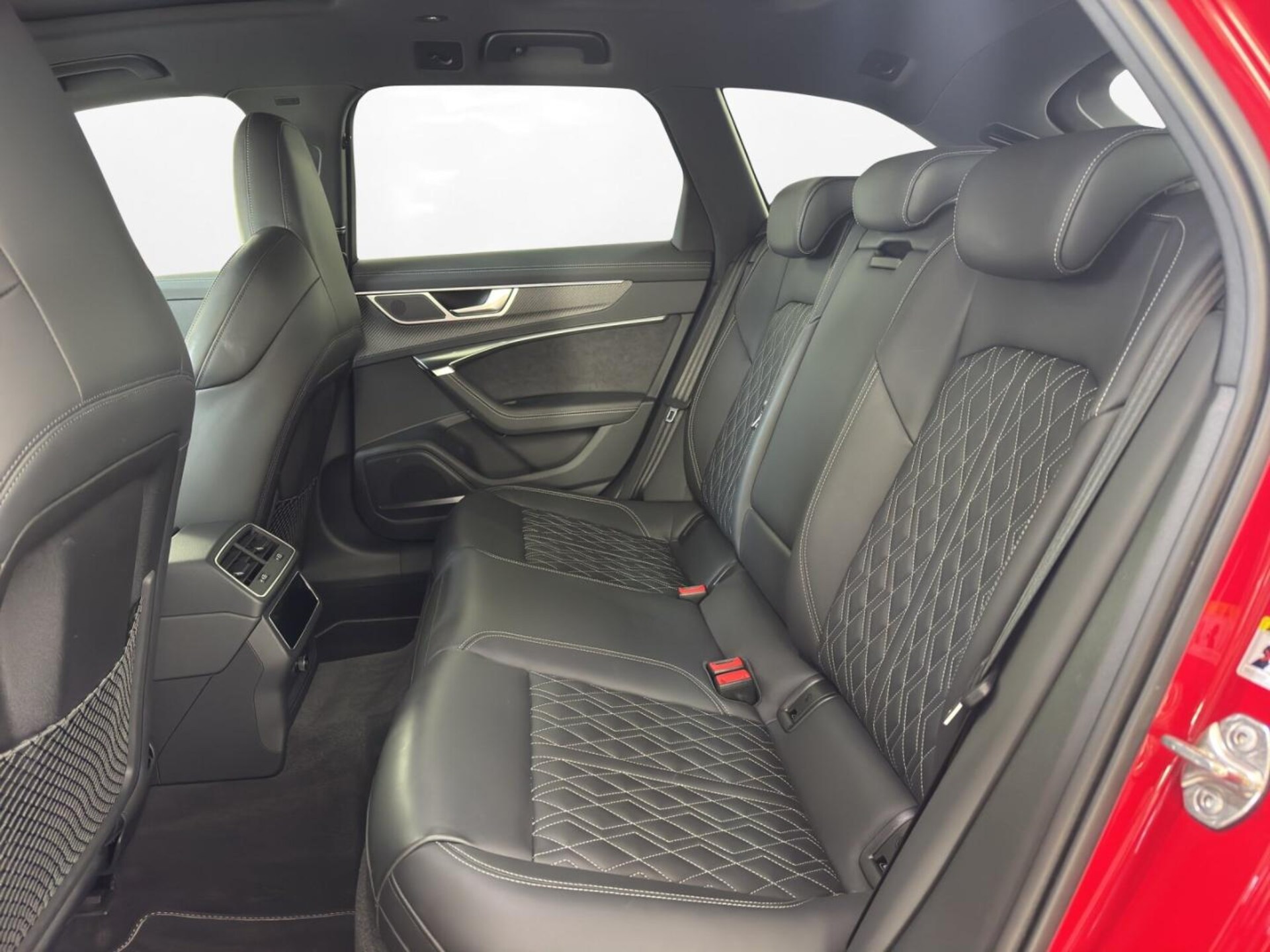 Audi S6 Avant