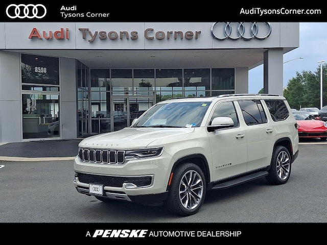2022 Jeep Wagoneer