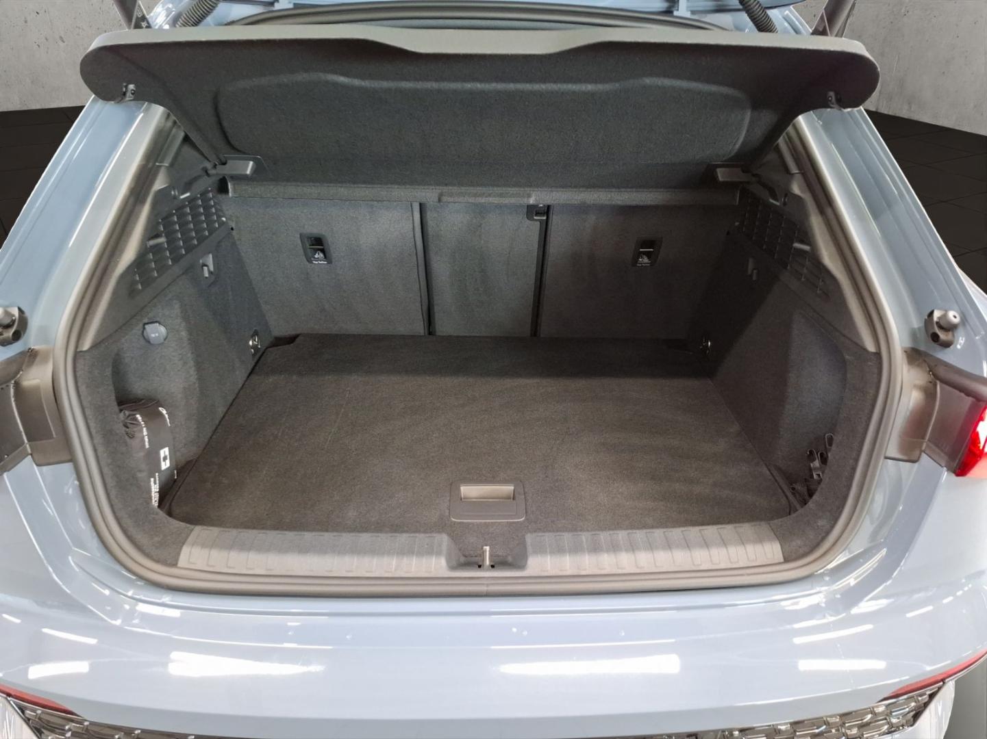 Image about Audi RS 3 Sportback TFSI quattro S tronic