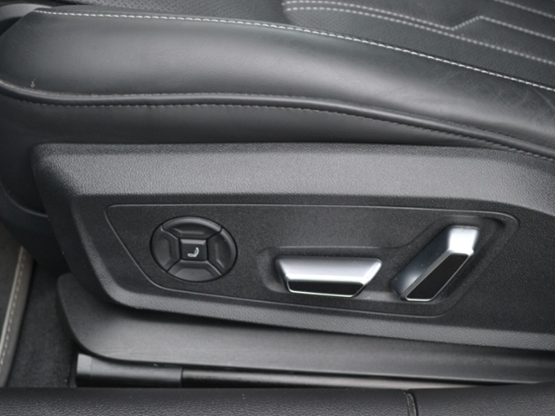 Audi S6 Limousine