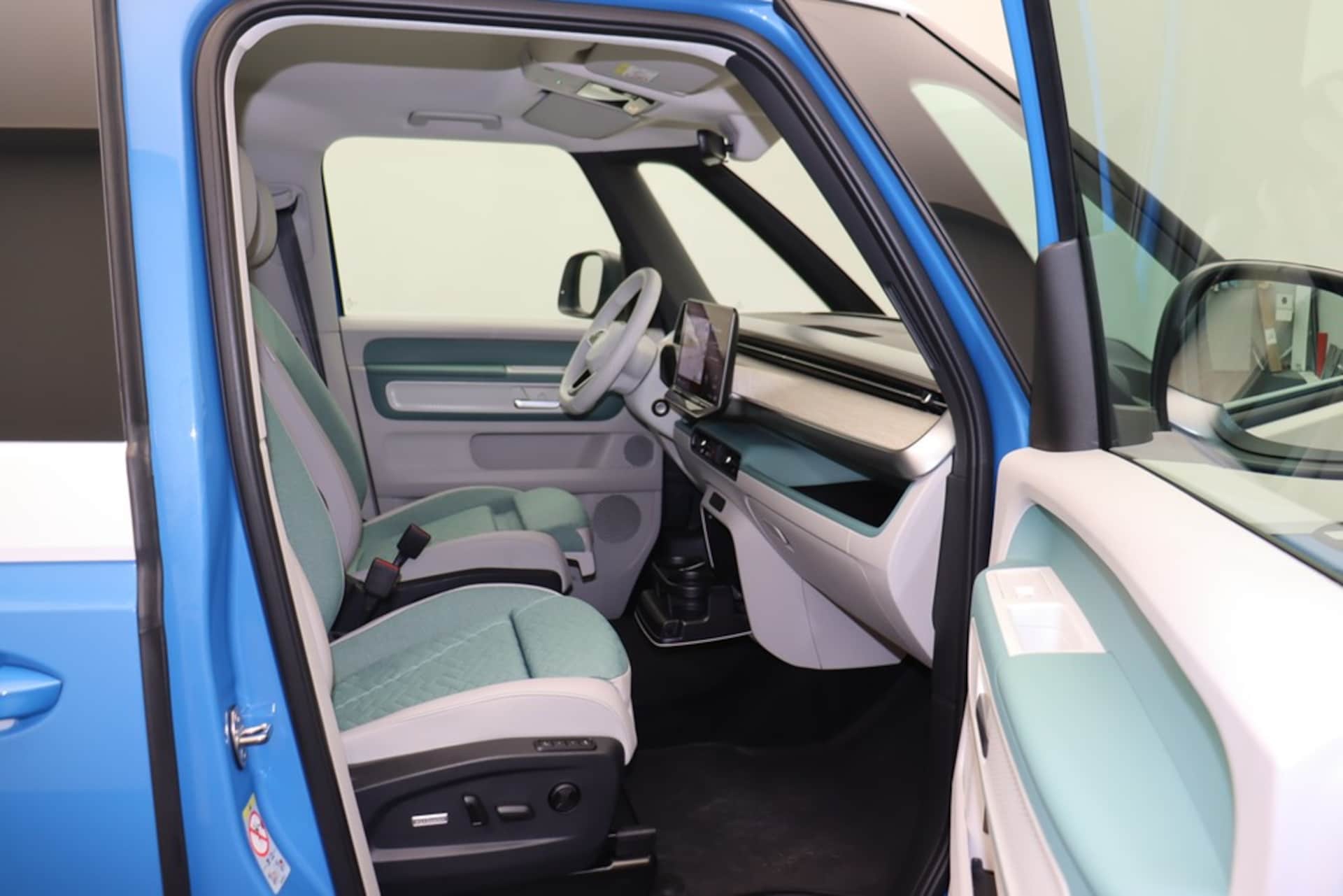 Volkswagen ID. Buzz Pure