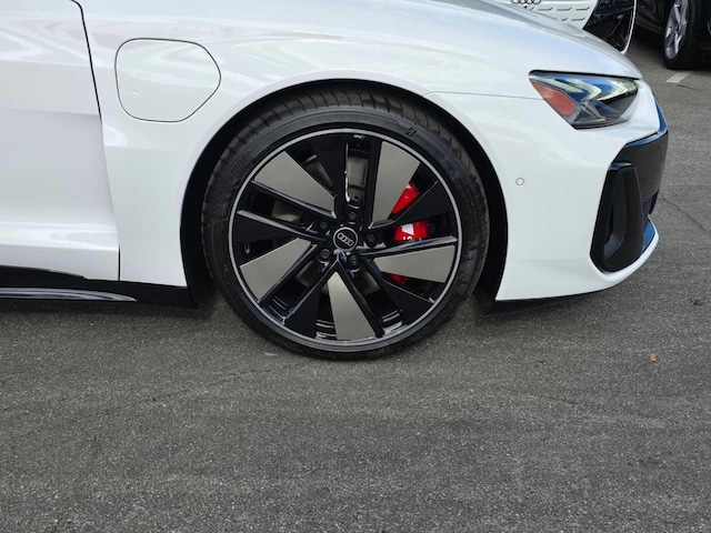 2026 Audi S e-tron GT Prestige - Photo 9