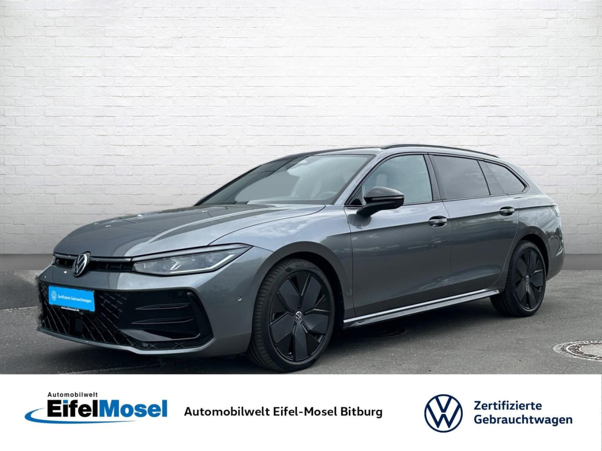 Volkswagen Passat — Volkswagen Passat R-Line 2.0 l TDI 4MOTION DSG AHK Pano IQ.Drive HarmanKardon
