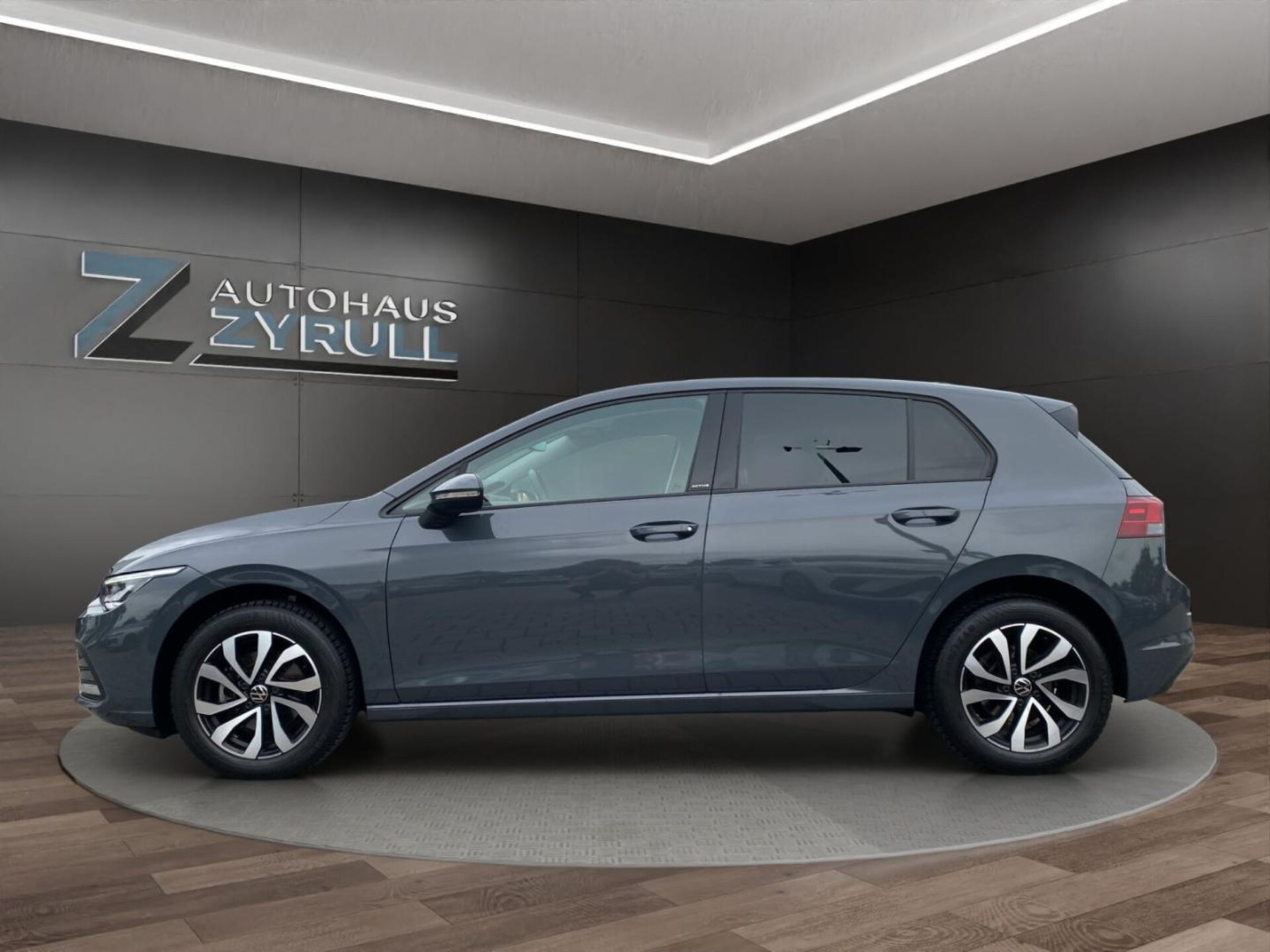 Volkswagen Golf Active