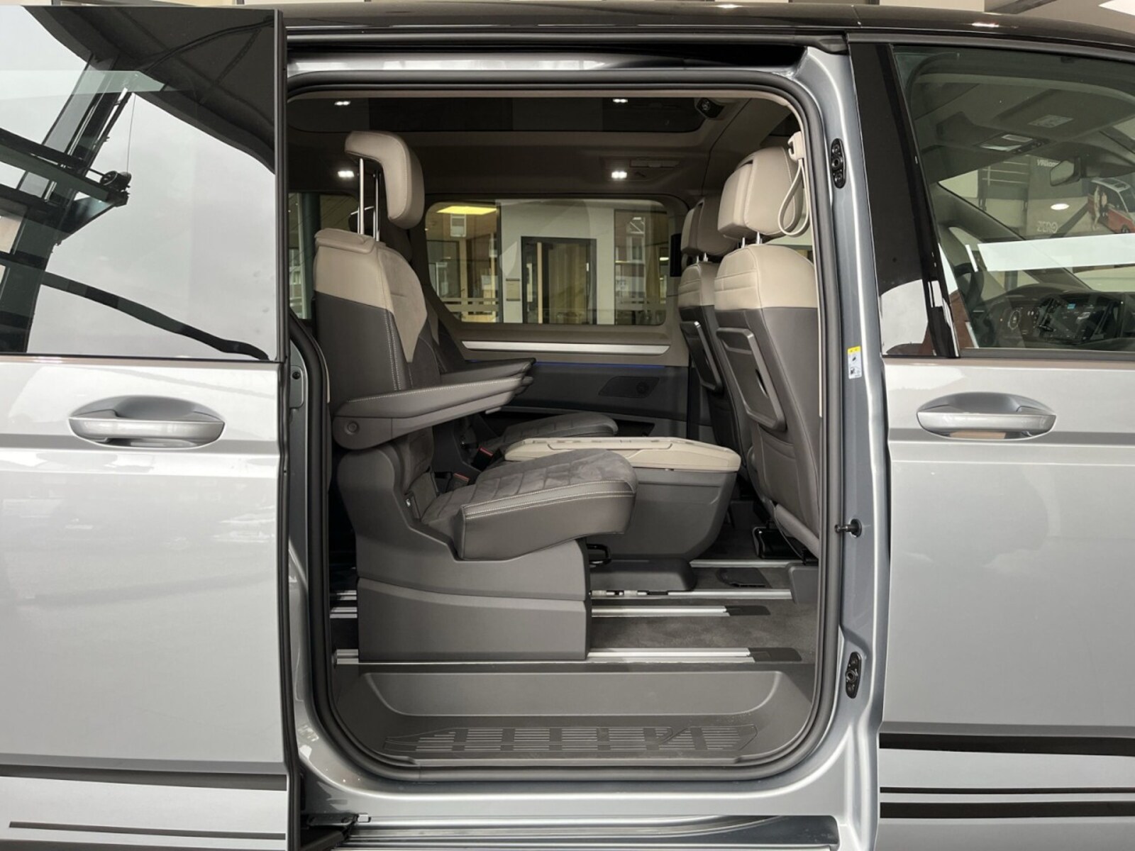Volkswagen Multivan – Bild 7