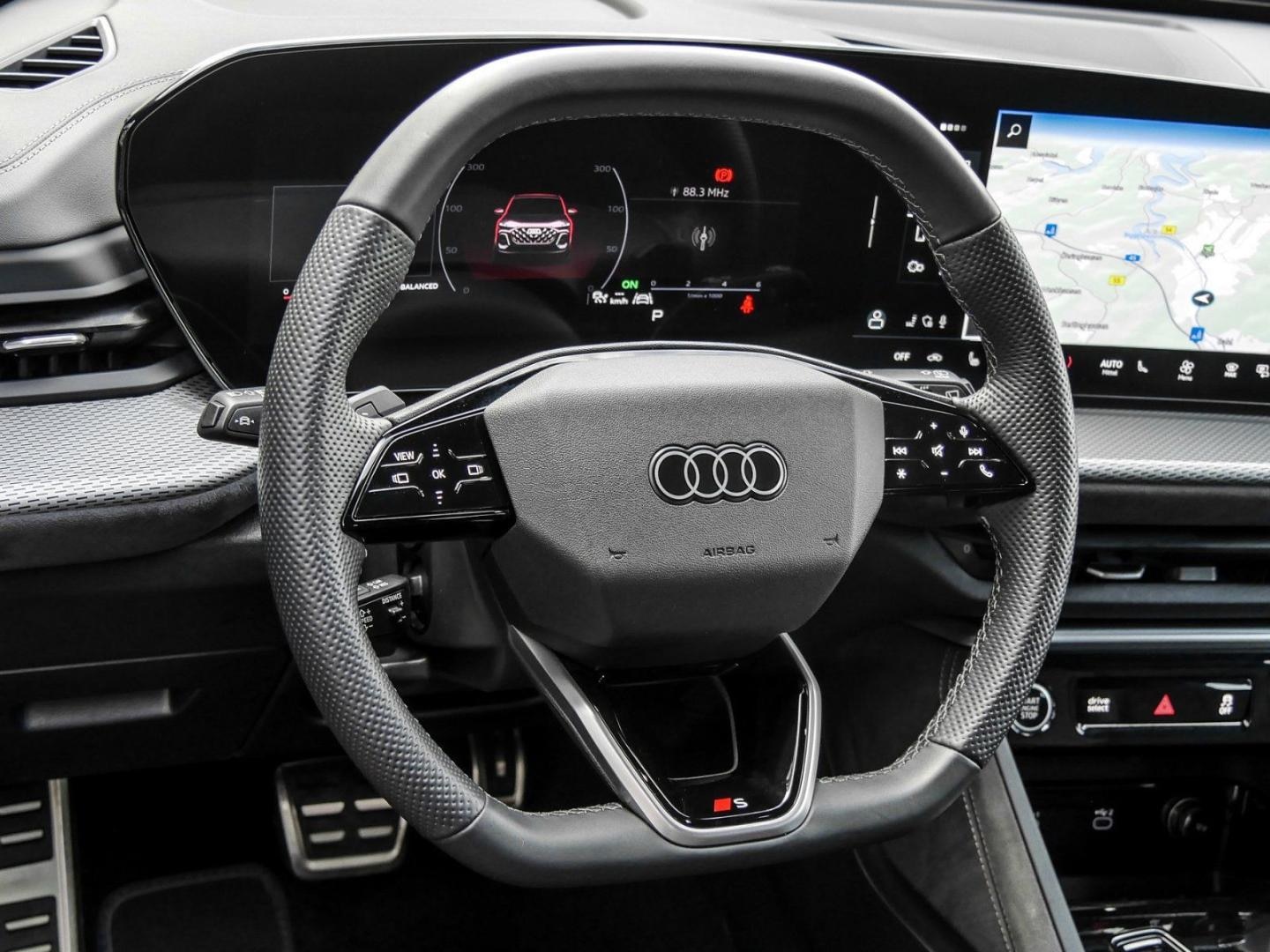 Bild über Audi Q5 SUV TDI quattro 150 kW S tronic - für weitere Informationen kontaktieren Sie den Audi Partner