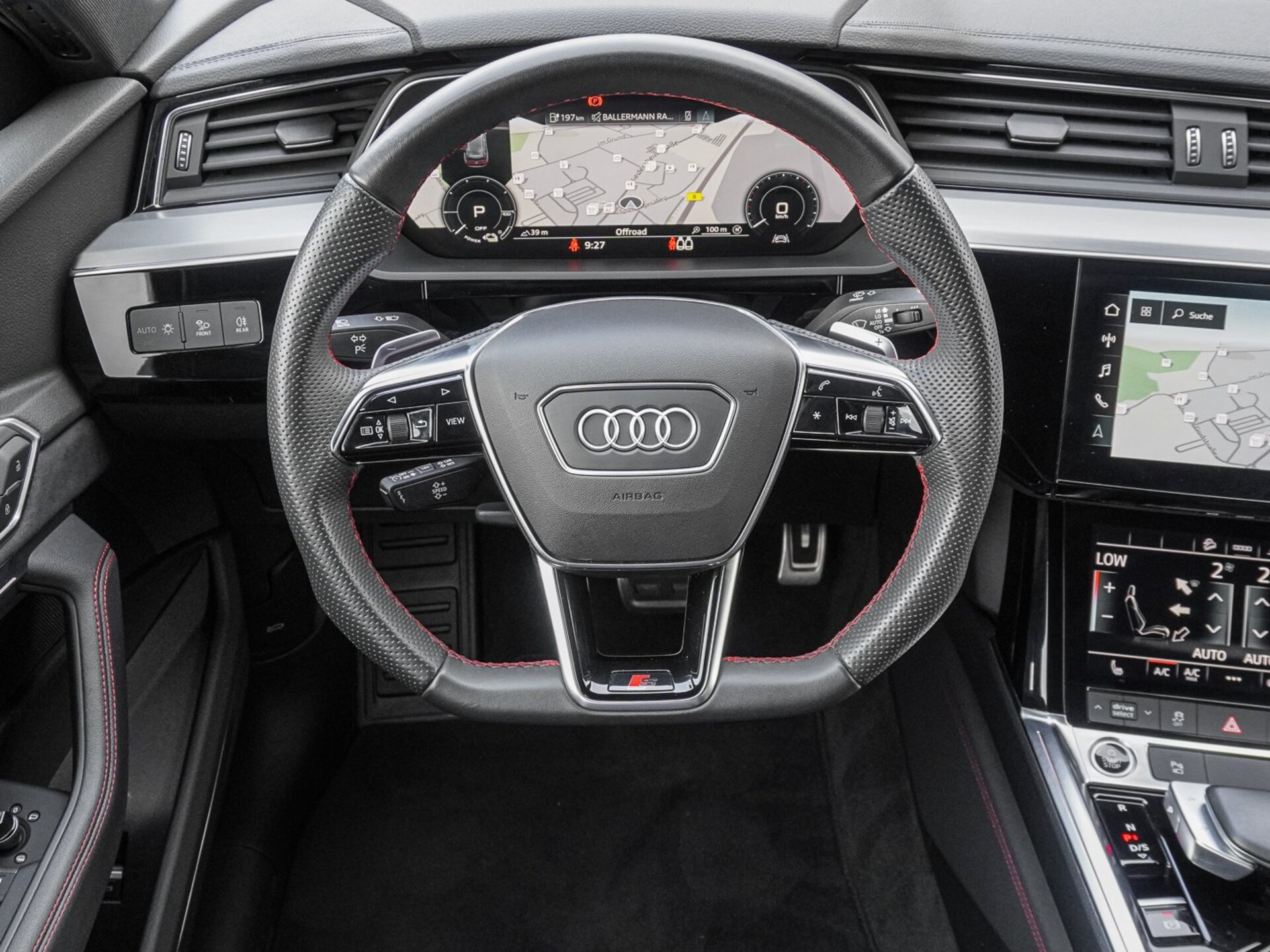 Audi Q8 e-tron S line