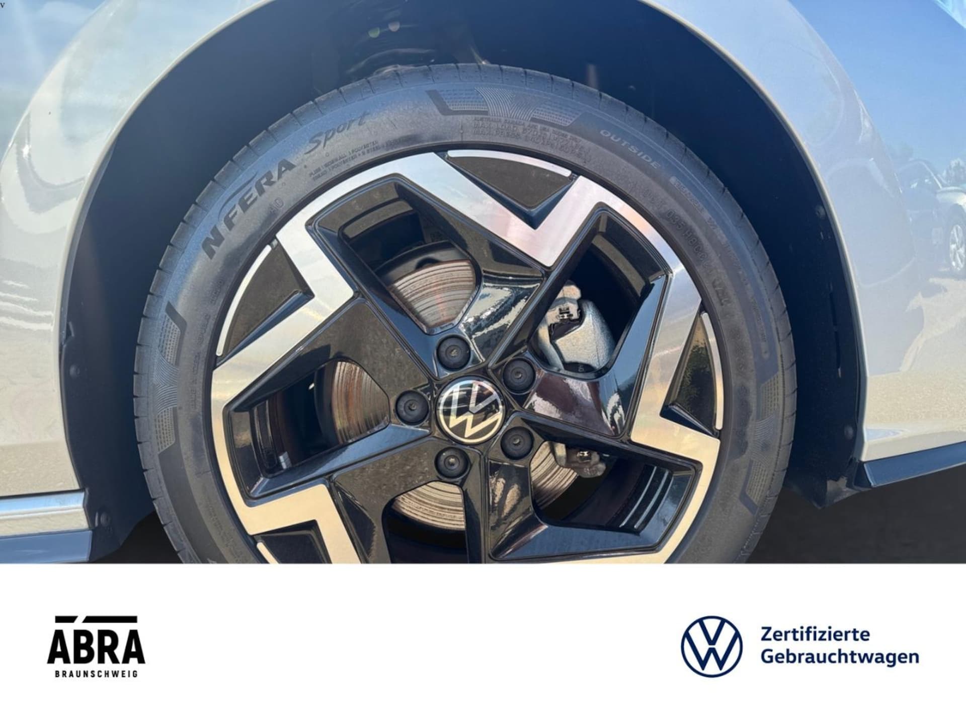 Volkswagen Golf R-Line