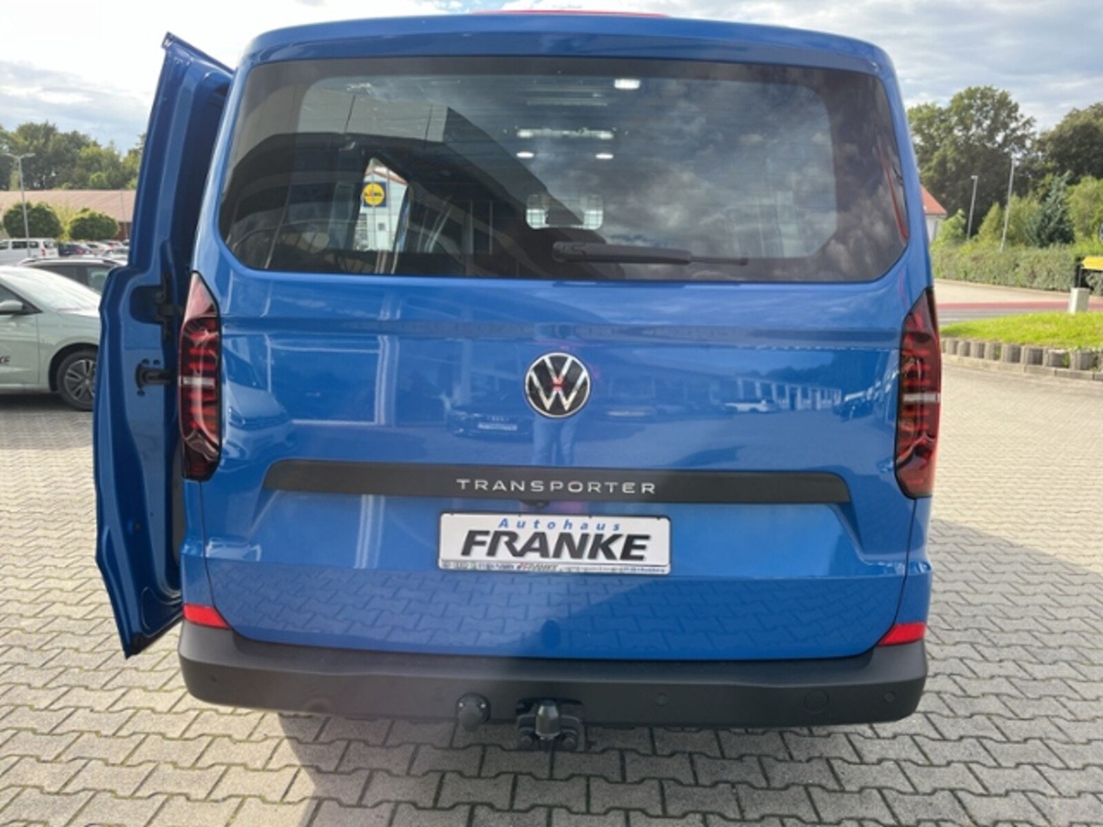 Volkswagen Transporter Kasten kurzer Radstand – Bild 9