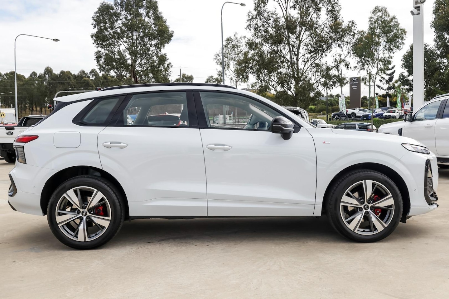 Image about Audi Q3 SUV TFSI 110 kW launch edition