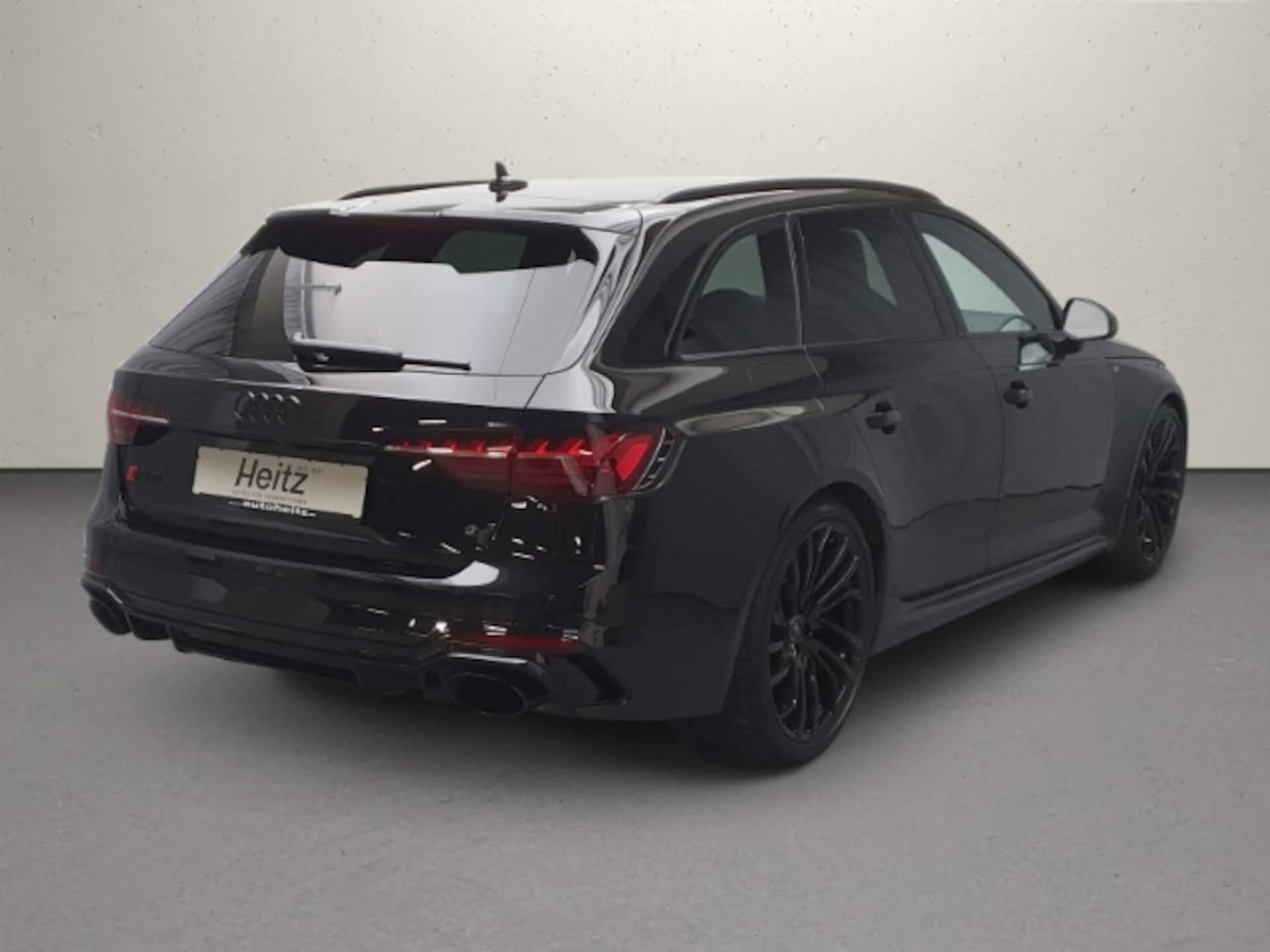 Audi RS 4 Avant