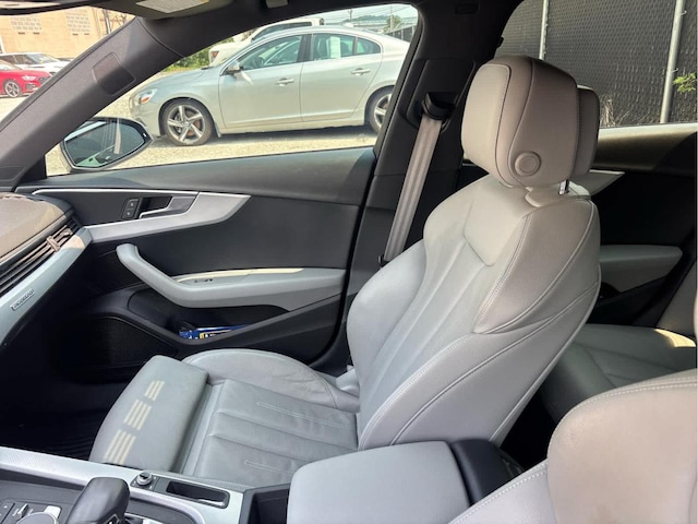 2017 Audi A4 Sedan