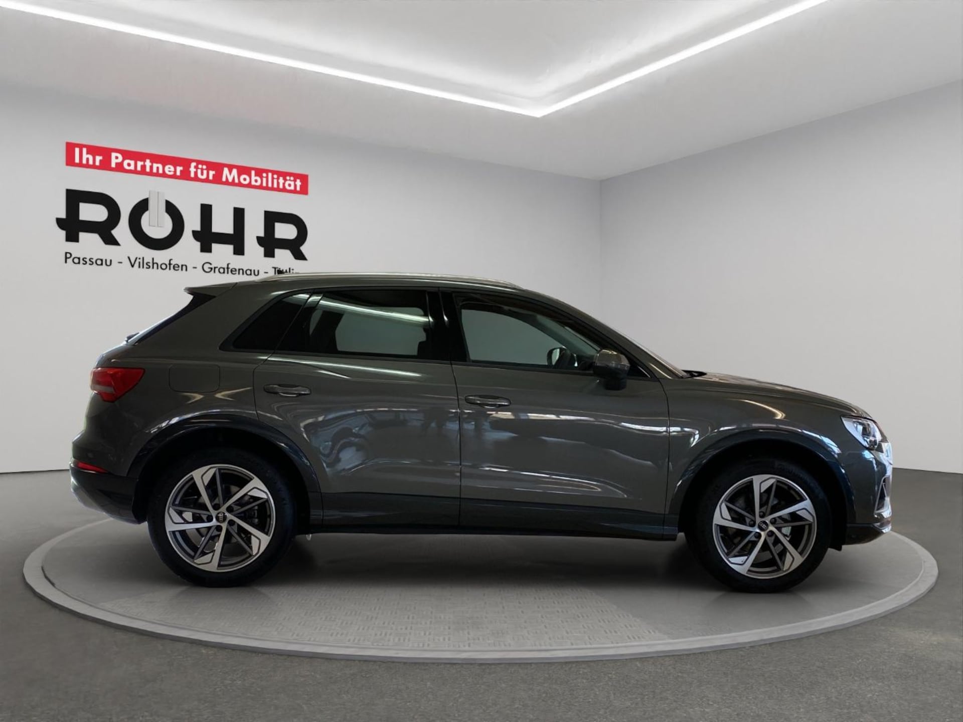 Audi Q3 SUV advanced