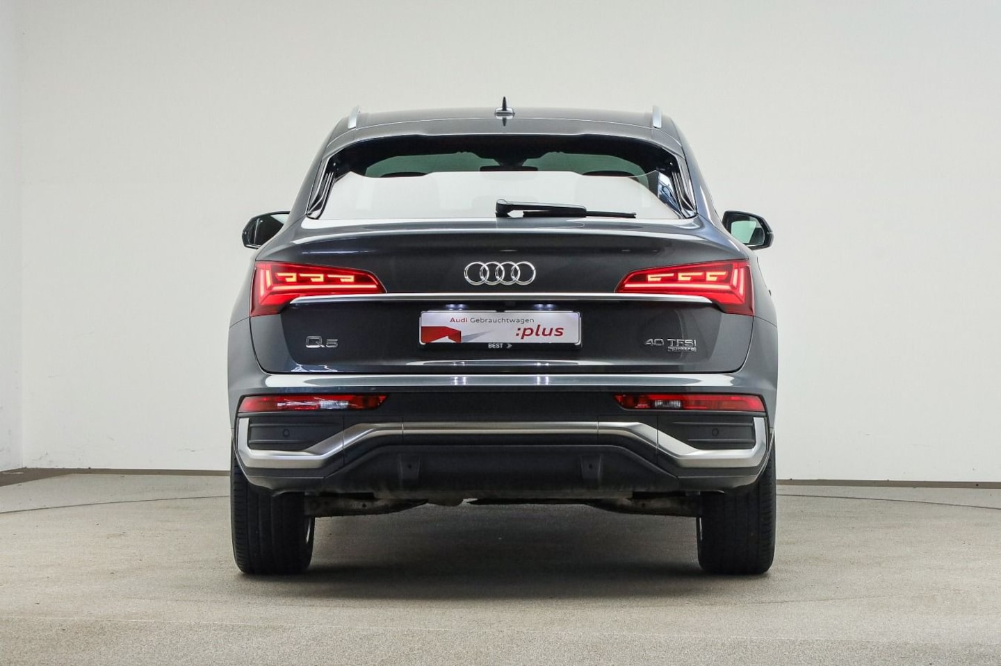 Bild über Audi Q5 Sportback 40 TFSI quattro S tronic - für weitere Informationen kontaktieren Sie den Audi Partner
