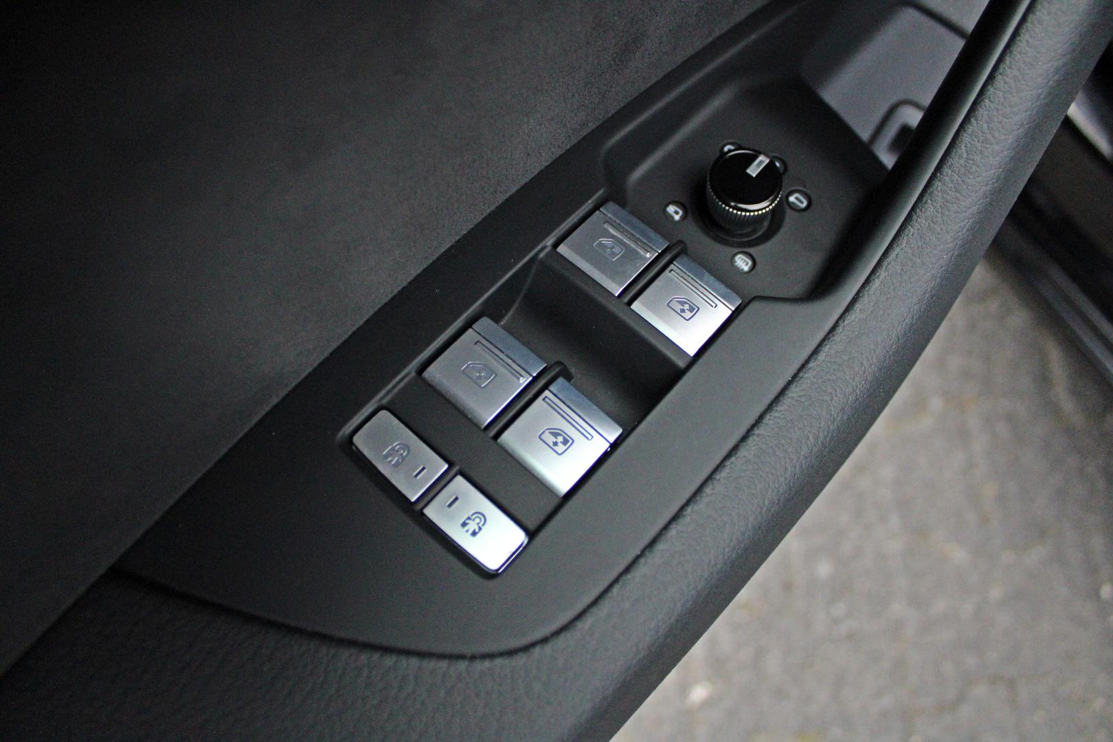 Image about Audi S6 Avant TDI quattro tiptronic