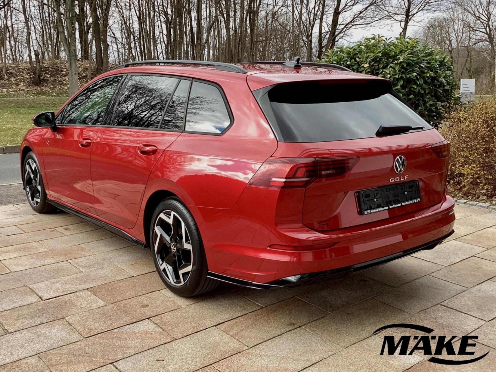 Volkswagen Golf Variant R-Line