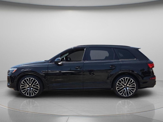 2025 Audi SQ7