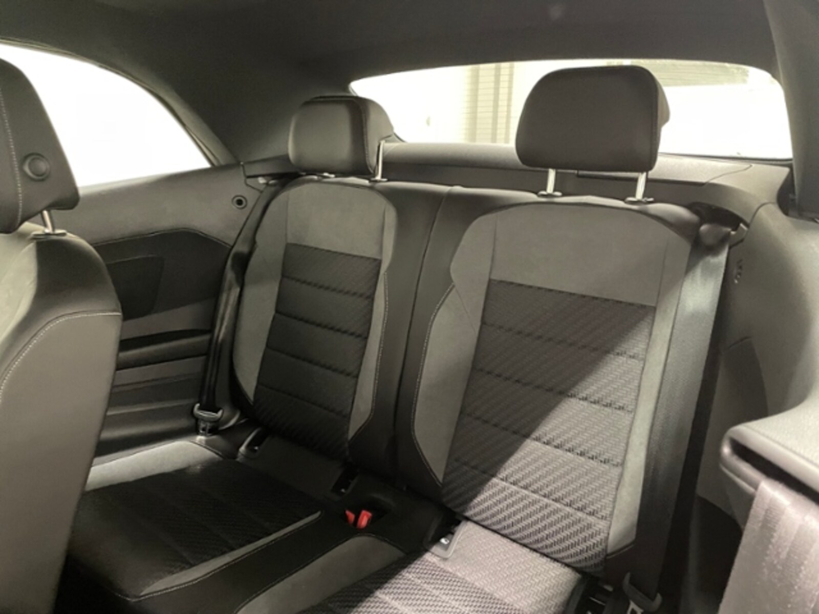 Volkswagen T-Roc Cabriolet – Bild 17