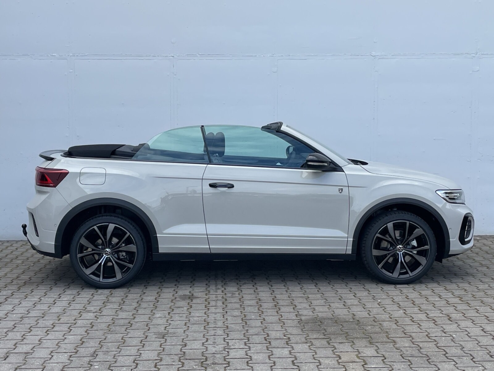 Volkswagen T-Roc Cabriolet – Bild 11