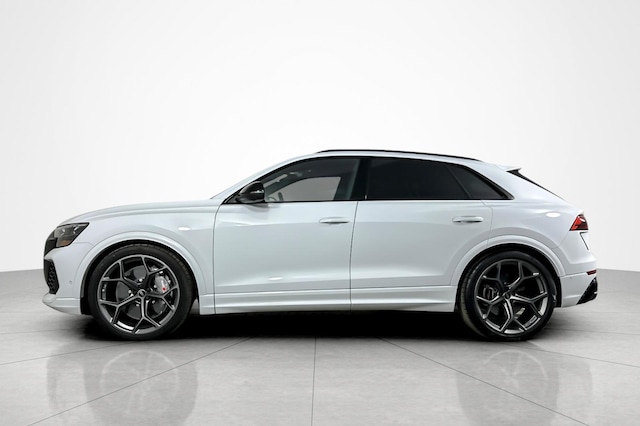 2026 Audi RS Q8 SUV performance